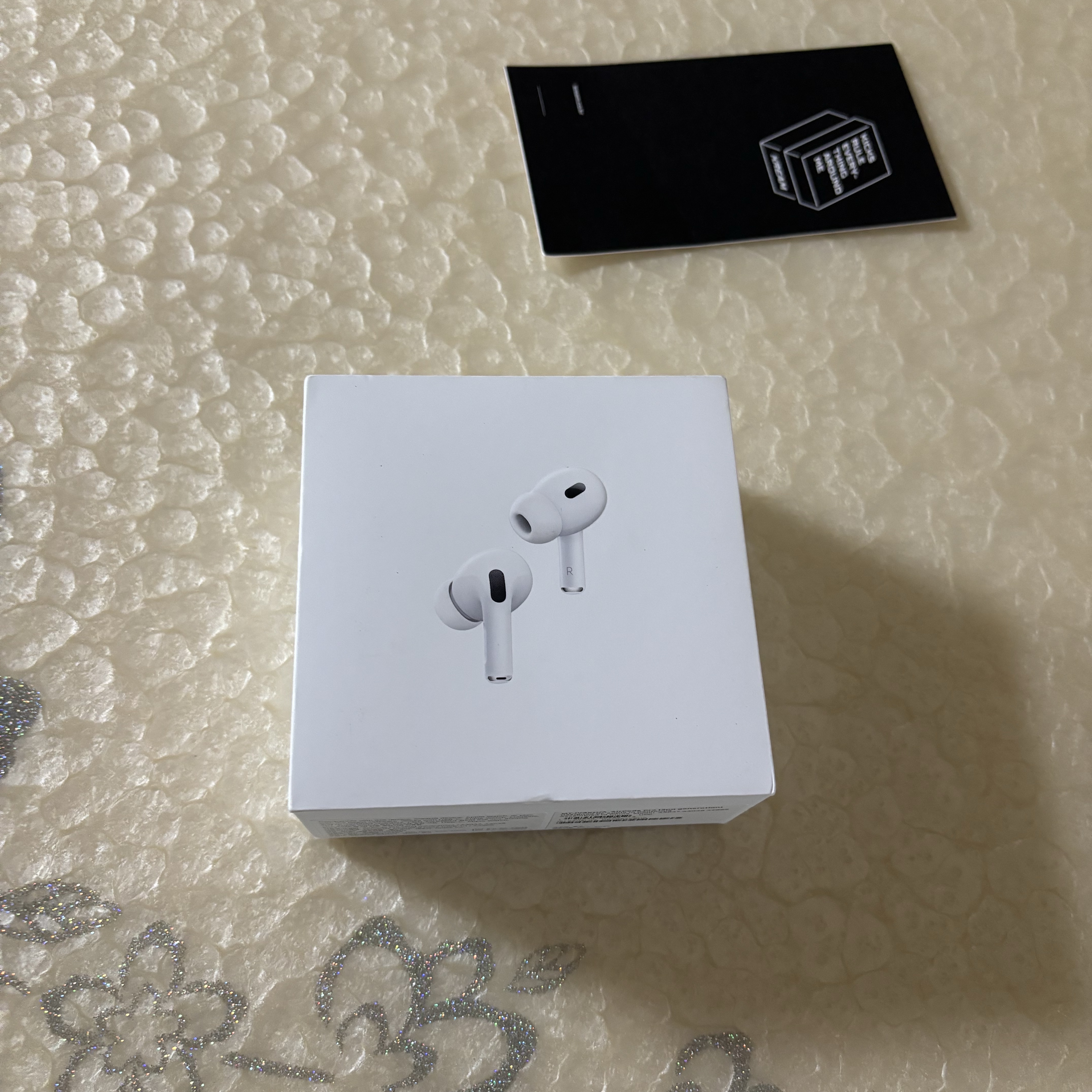 Apple Airpods Pro 2nd Gen with MagSafe Charging Case USB C (Korean Ver.) 착용 스타일