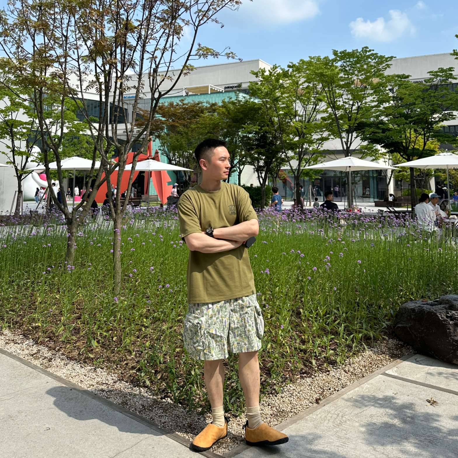 Nike ACG Snowgrass Allover Print Cargo Shorts Light Bone - Asia, Nike ACG Moc PRM Russet 착용 스타일