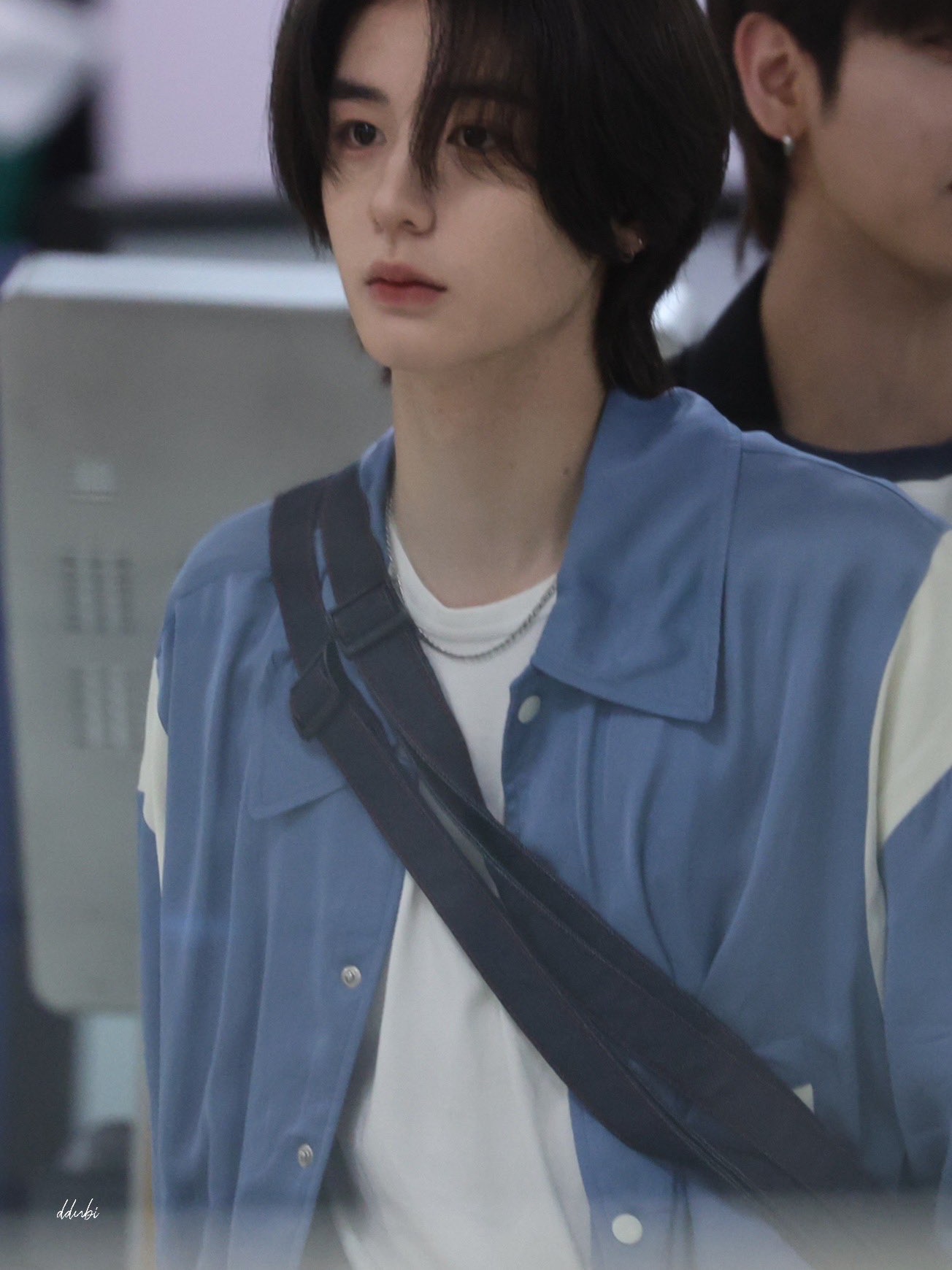 Birthdaysuit Satin Stadium Jacket Blue 착용 스타일 - 5