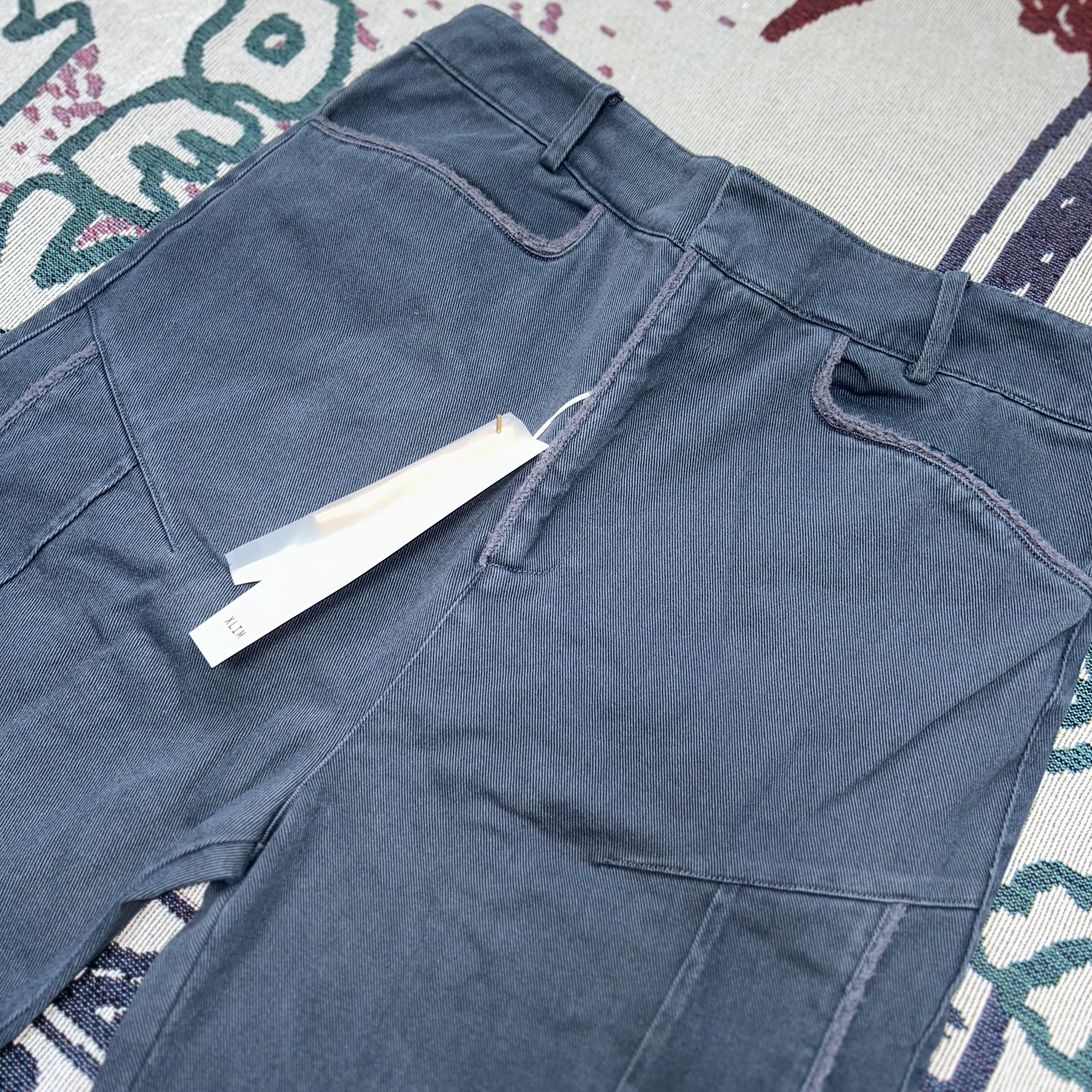 Xlim Ep.4 02 Trouser Navy 착용 스타일 - 1