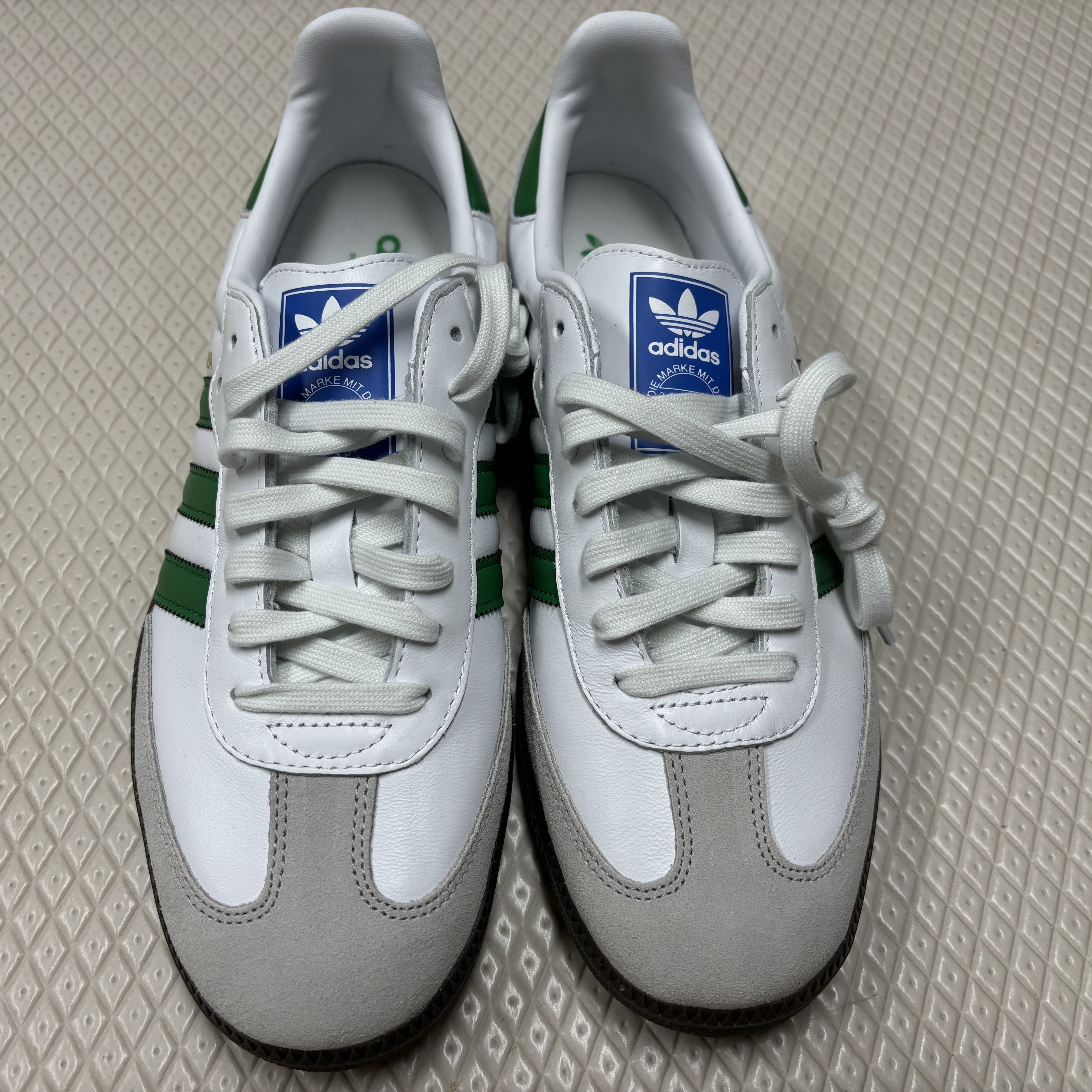 Adidas Samba OG White Green 착용 스타일