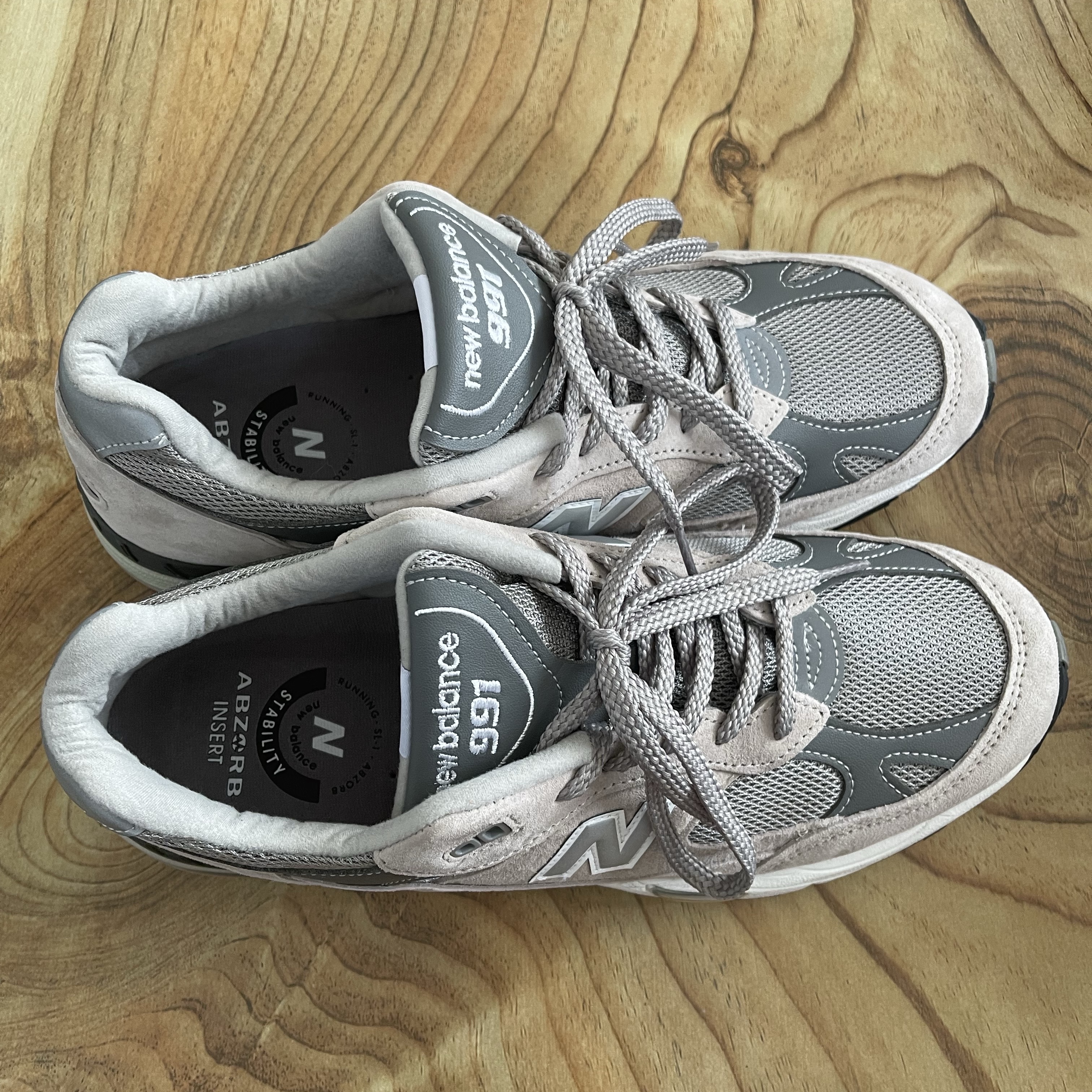 New Balance 991 Made in UK Grey 착용 스타일 - 3