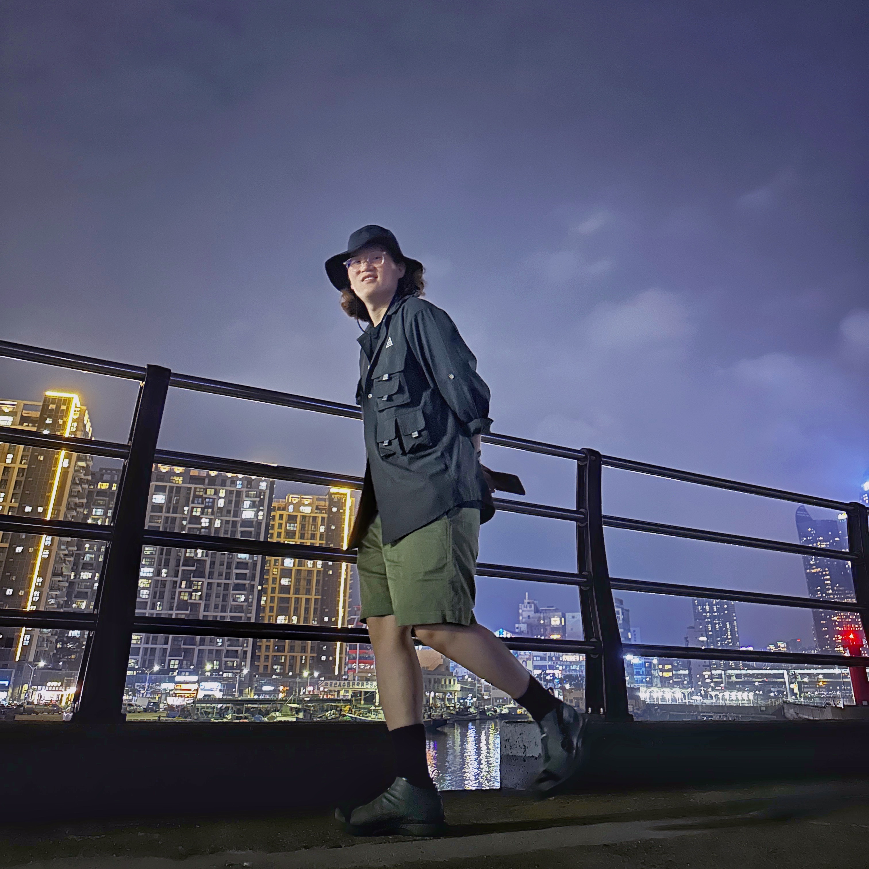 Asics x Vivienne Westwood Gel-Kayano 27 LTX Black, Nike ACG Dri-Fit UV Devastation Trail Shirt Dark Smoke Grey - US/EU 착용 스타일 - 2