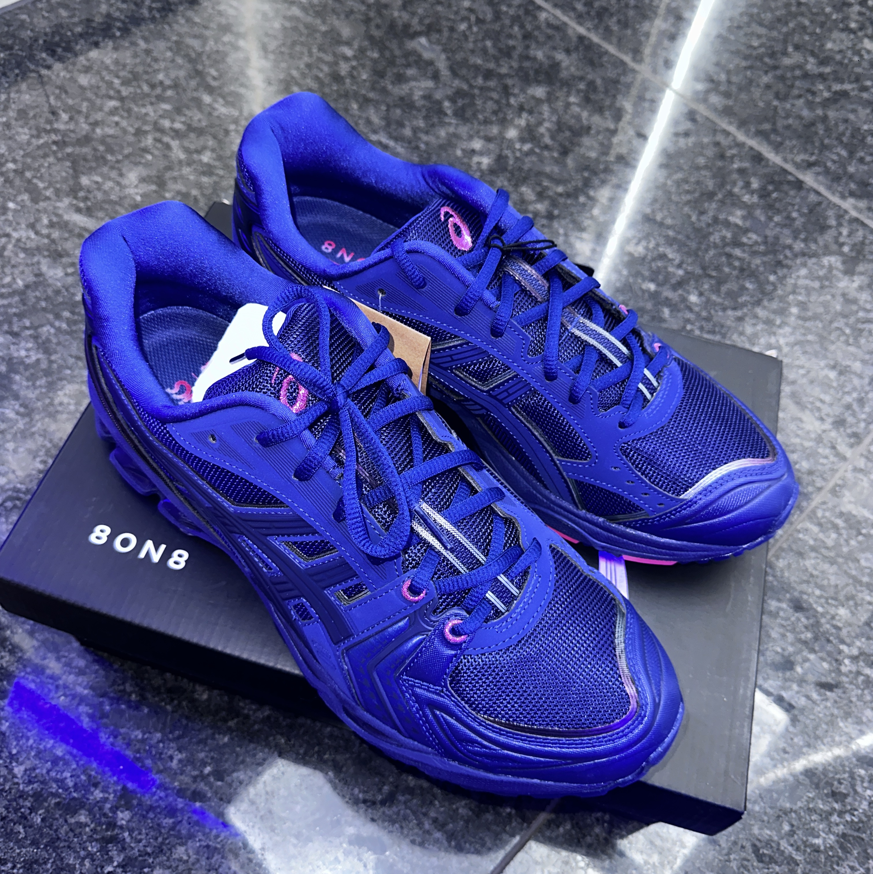 Asics x 8ON8 Gel-Kayano 14 Indigo Blue Pink 착용 스타일