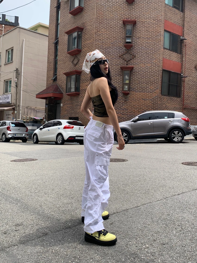 젠틀 몬스터 x 제니 젠틀 살롱 슈브 드 니니 01 블랙 그레이 | Gentle Monster | KREAM KREAM | 한정판 거래의 FLEX