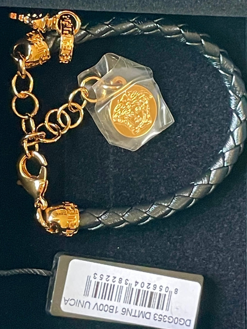 Versace Medusa Braided Leather Bracelet Black, Versace Medusa Chain Bracelet Gold 착용 스타일 - 2