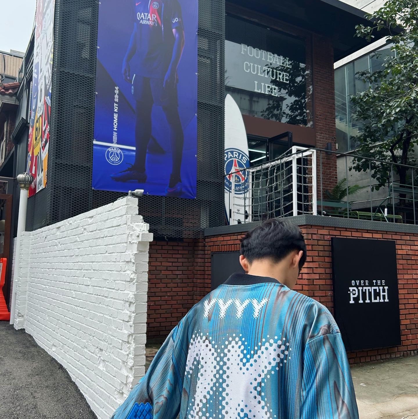 Nike x Off-White NRG Jersey Imperial Blue - Asia, Jordan 1 Retro Low OG Black and Dark Powder Blue 착용 스타일 - 2