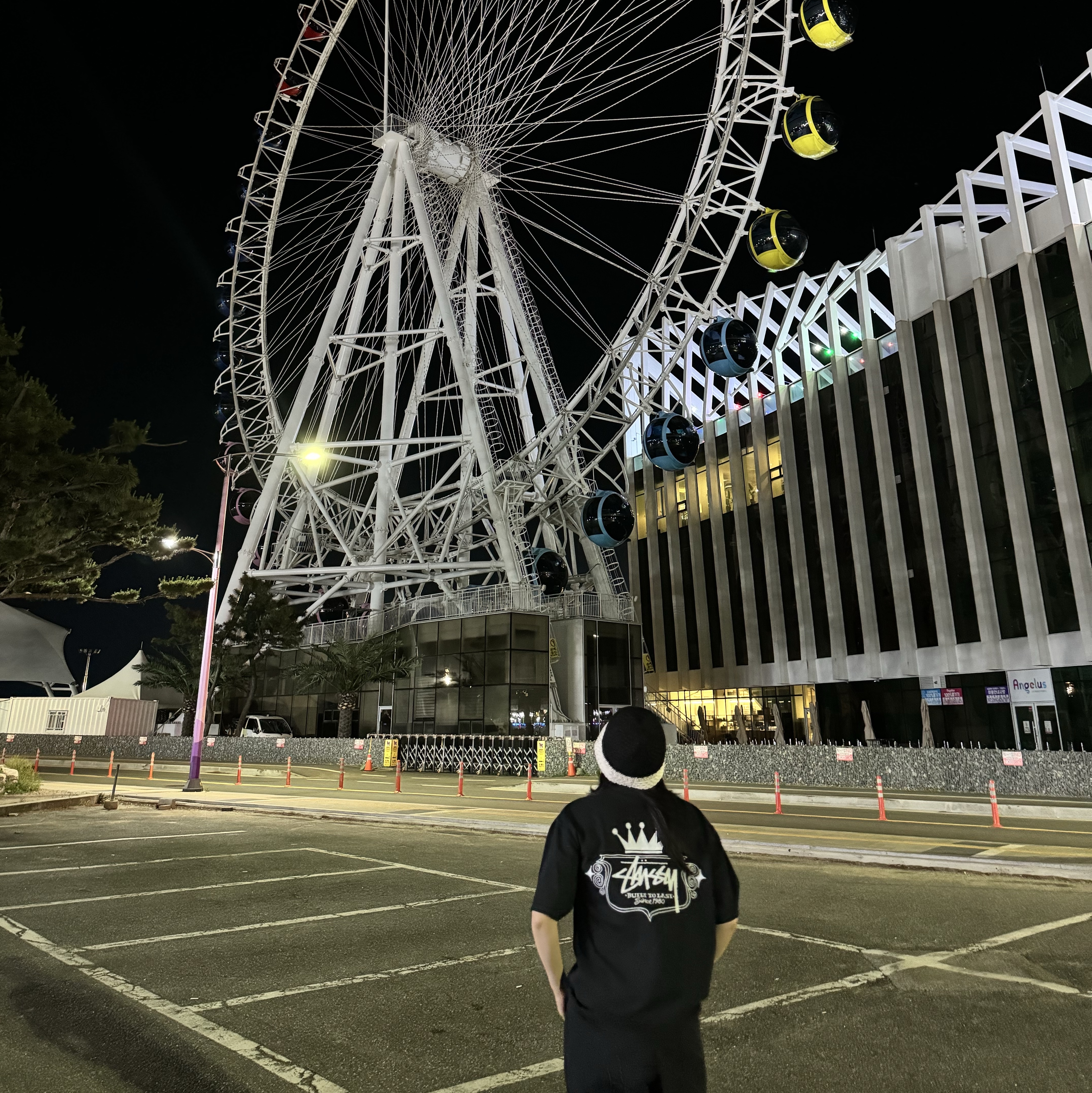 Stussy Built To Last Pigment Dyed T-Shirt Black 착용 스타일 - 3