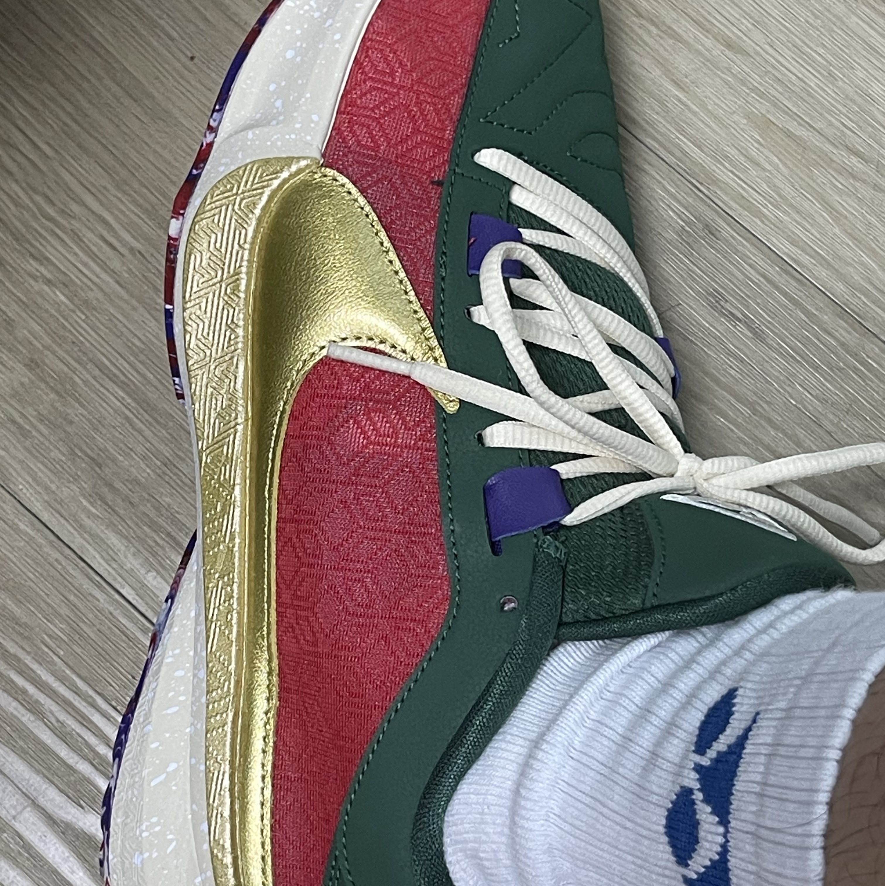 Nike Zoom Freak 5 EP Gym Red 착용 스타일