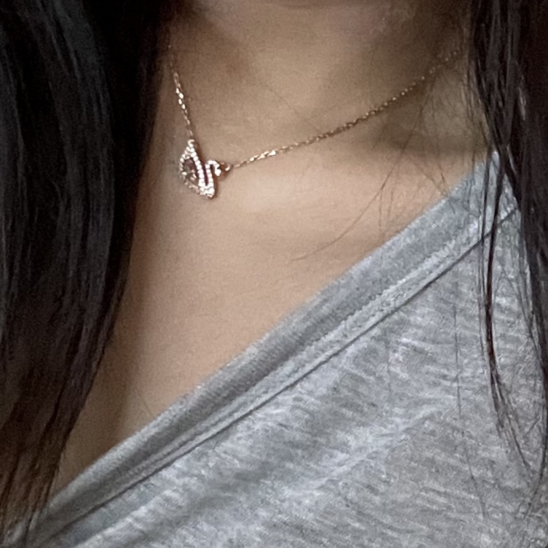 (W) Swarovski Dazzling Swan Necklace Pink Rose Gold Plated 착용 스타일