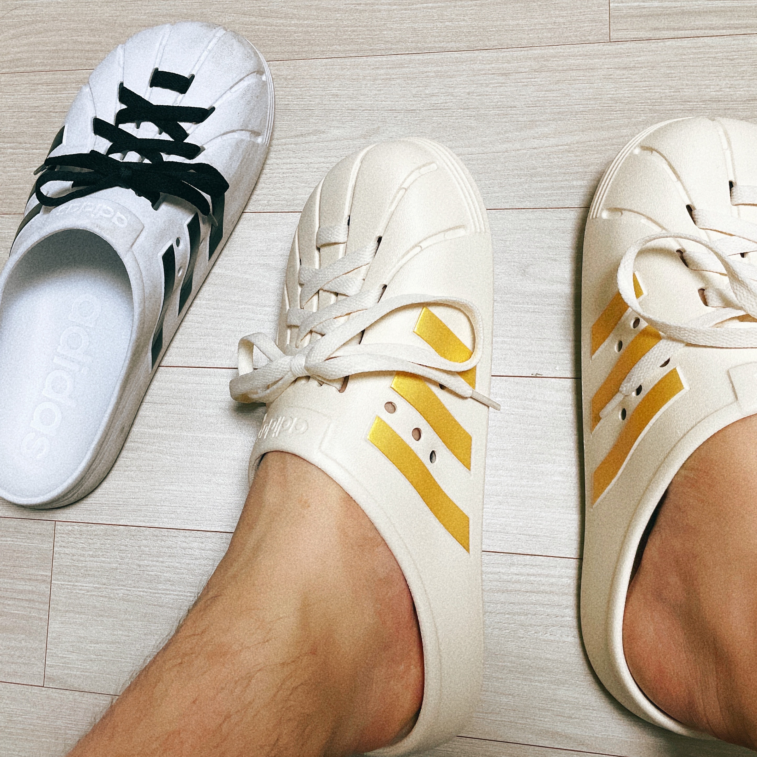 Adidas Adilette Clogs Wonder White, Adidas Adilette Clog White Black 착용 스타일