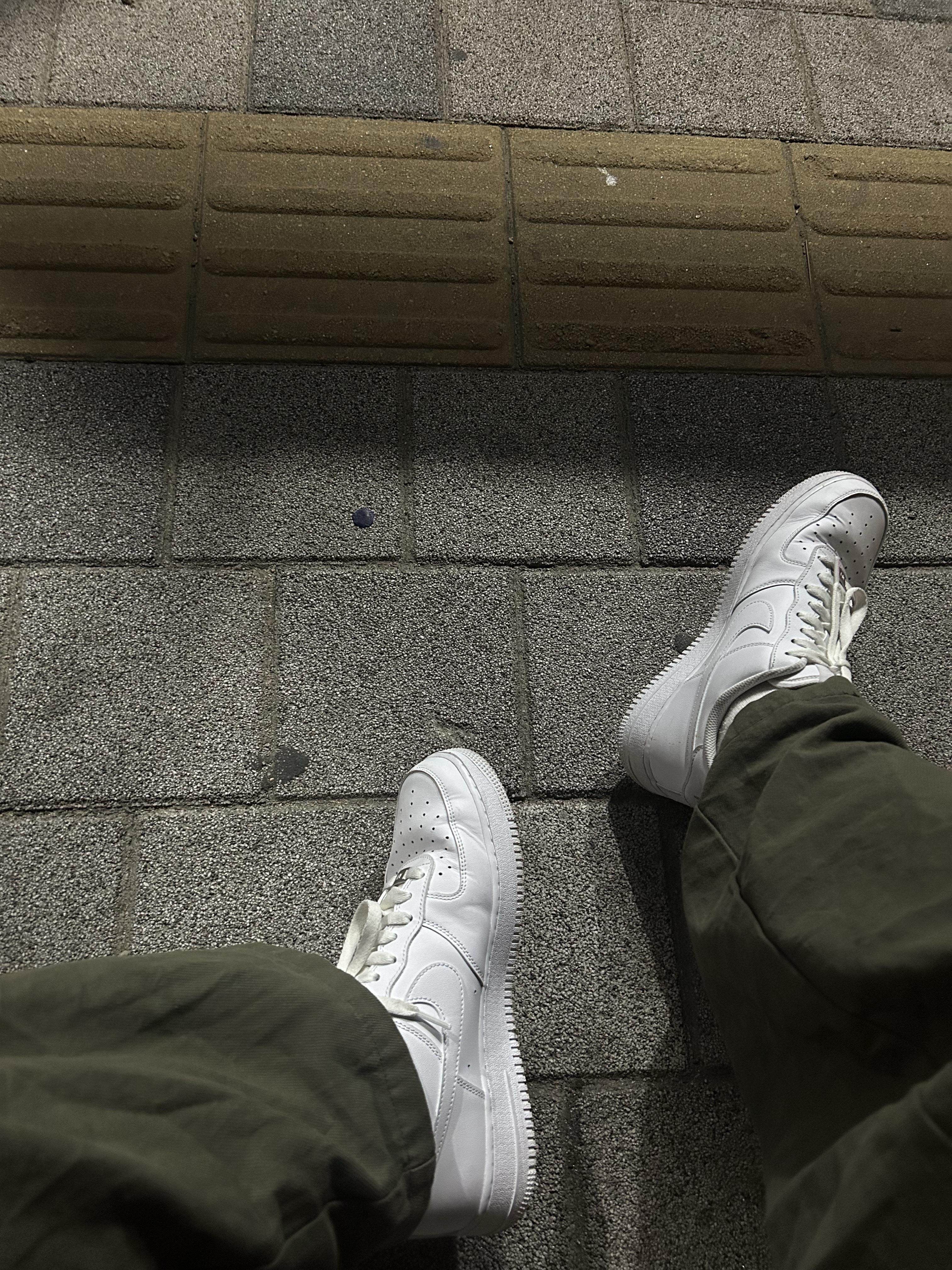 Nike Air Force 1 '07 Low White 착용 스타일