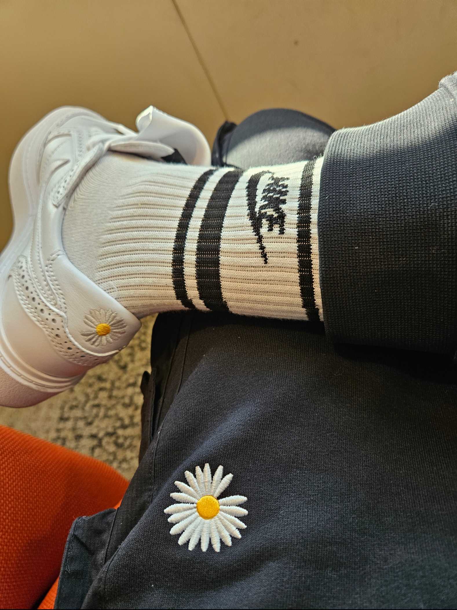 Nike x Peaceminusone Wide Pants Black (DR0096-010), Nike x Peaceminusone Kwondo1 White 착용 스타일