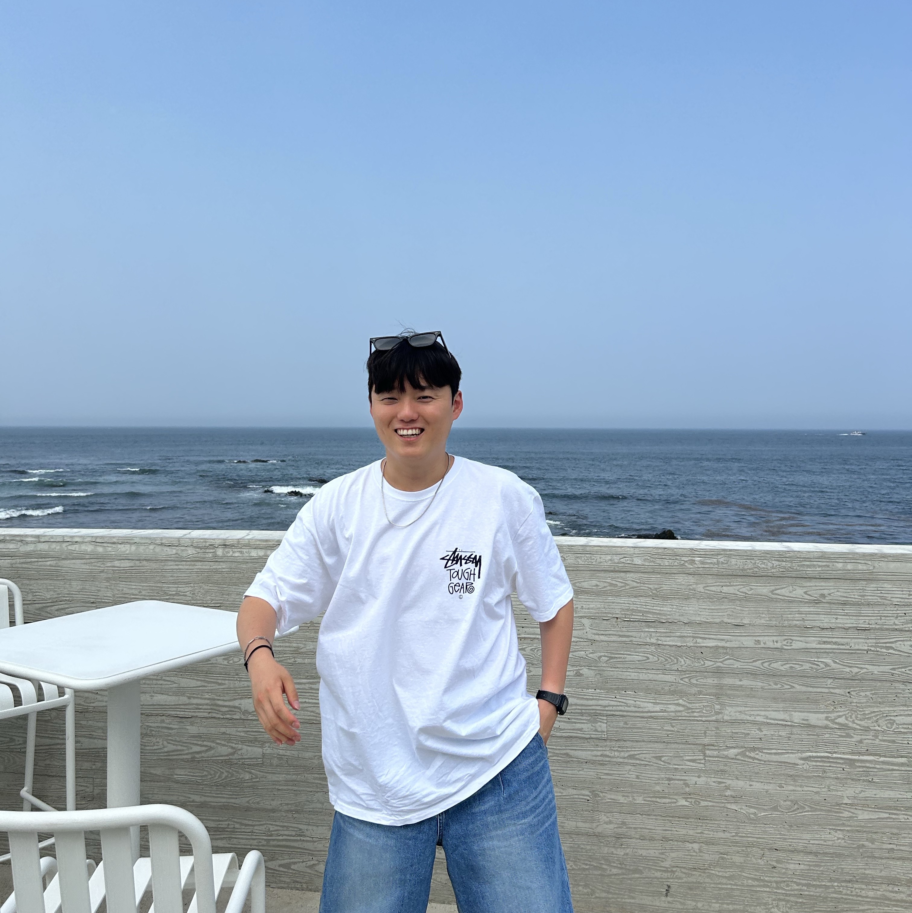 Stussy Tough Gear T-Shirt White 착용 스타일 - 5