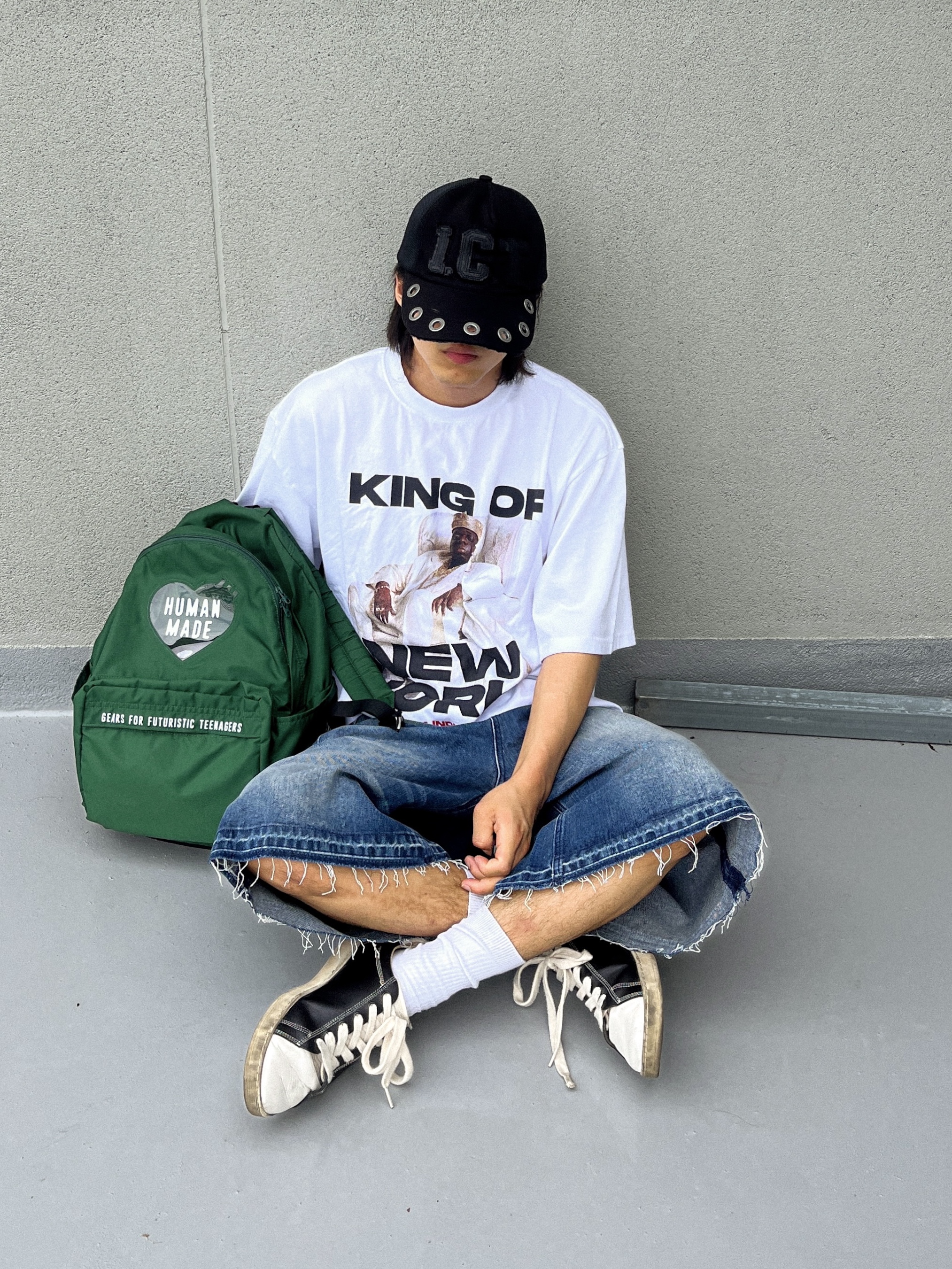 Human Made Nylon Heart Backpack Green 착용 스타일 - 1