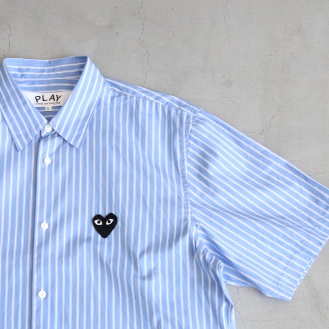 Play Comme des Garcons Striped Short Sleeve Shirt Light Blue 착용 스타일