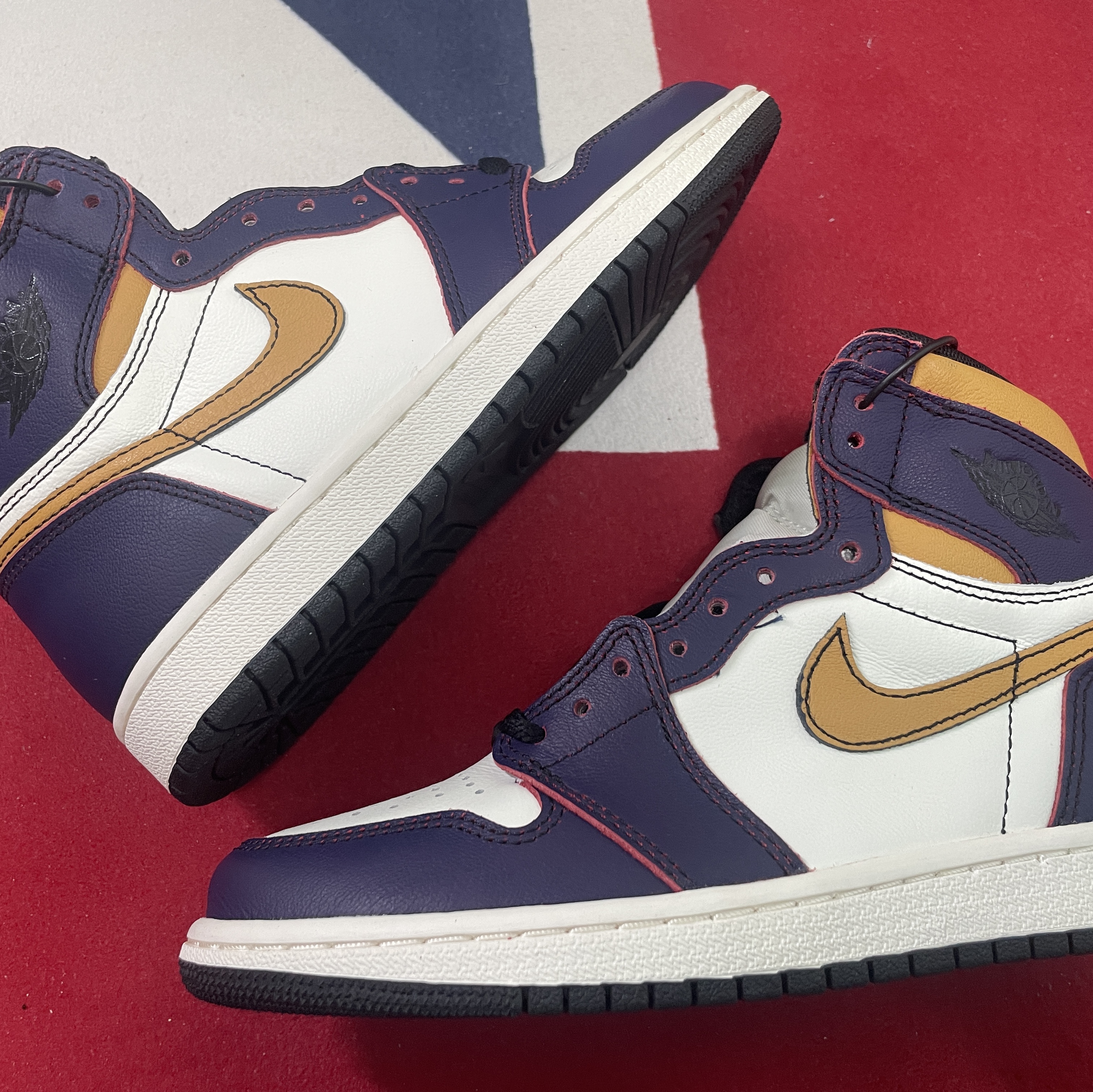 Jordan 1 Retro High OG Defiant SB LA to Chicago 착용 스타일