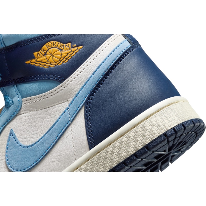 (W) Jordan 1 Retro High OG First In Flight 착용 스타일 - 4