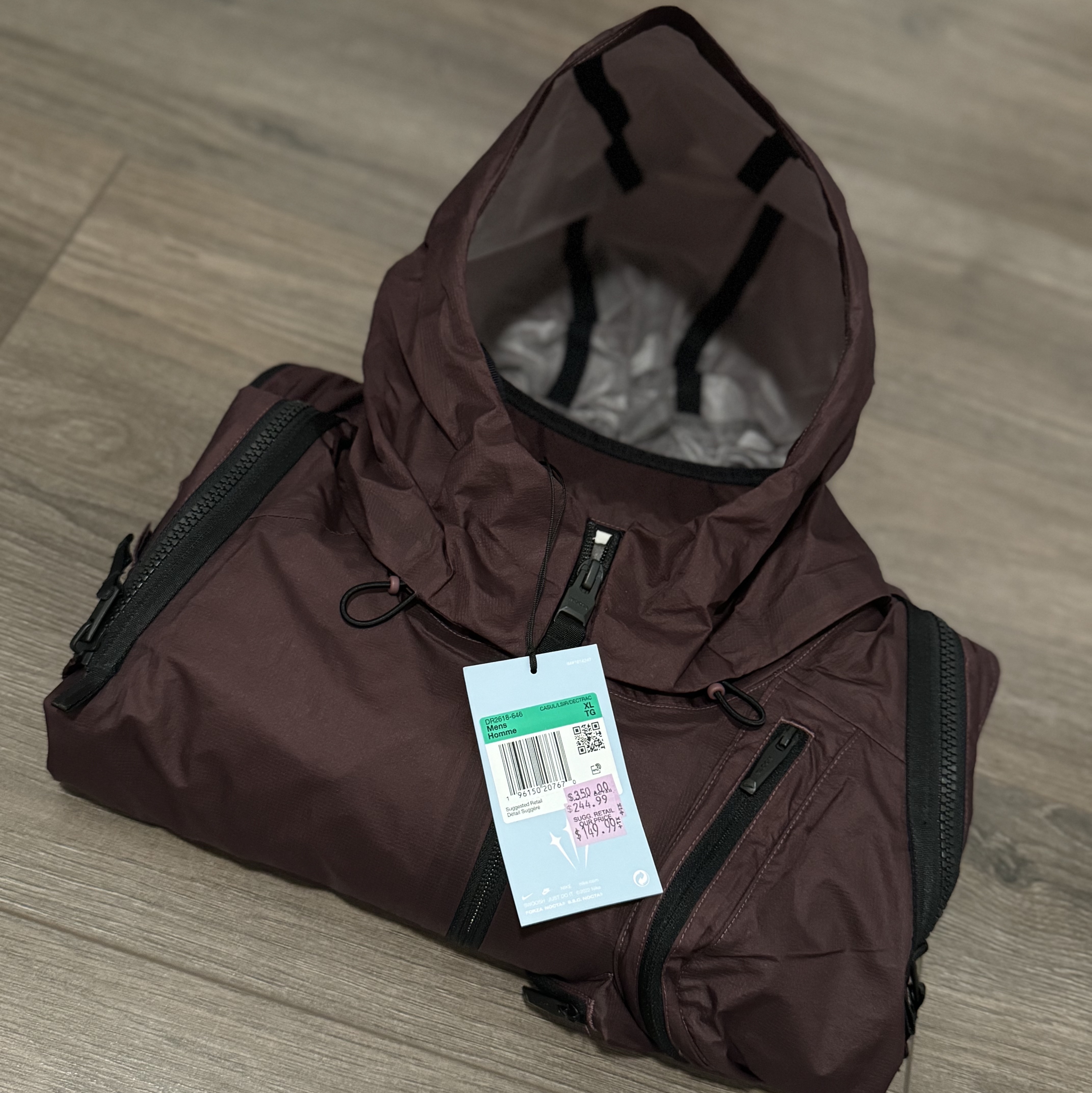 Nike x Drake Nocta NRG LR Track Jacket Dark Wine (DR2618-646) 착용 스타일