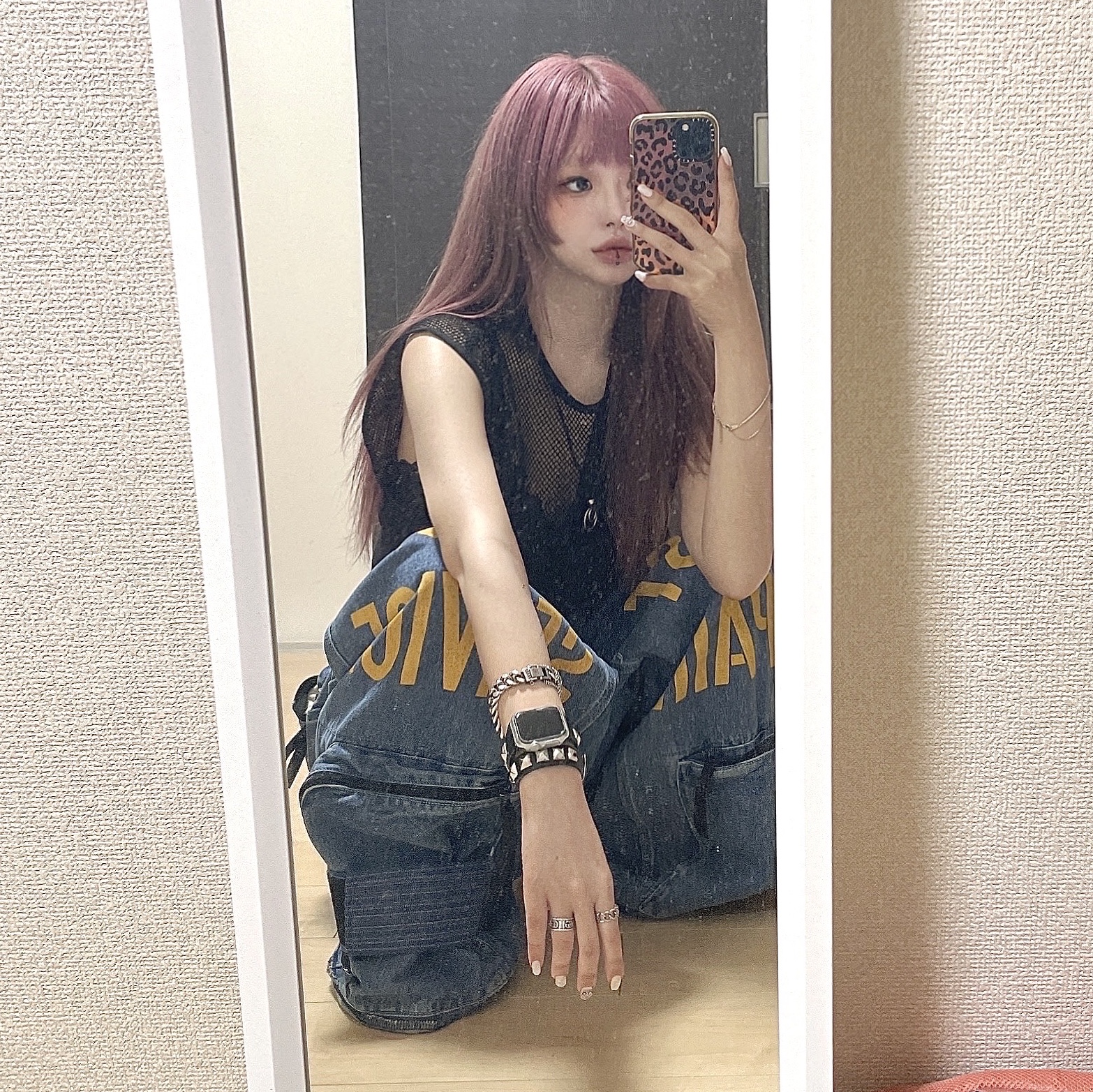 Kapital 12.5 oz. Broken Denim East Repairman Track Pants Indigo, Gucci Double G Ring Silver Aged Finish 착용 스타일