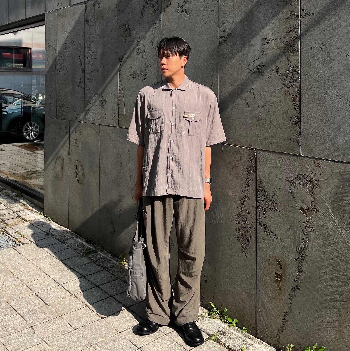 Kinchi Maryam Grainy - 647 (a) Black 착용 스타일