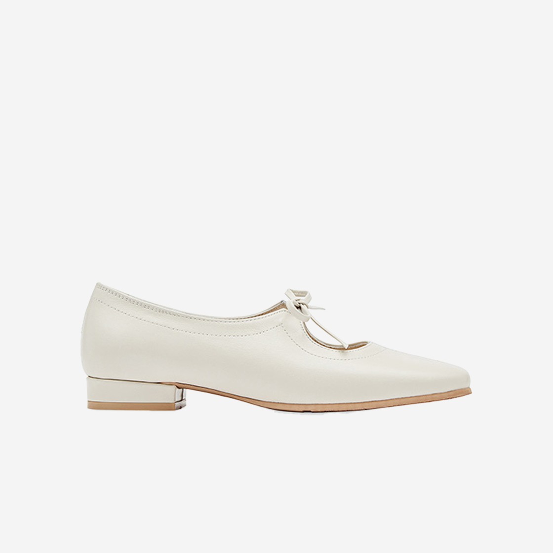 APOA Venda Flat Shoes Off White 상세 이미지 1