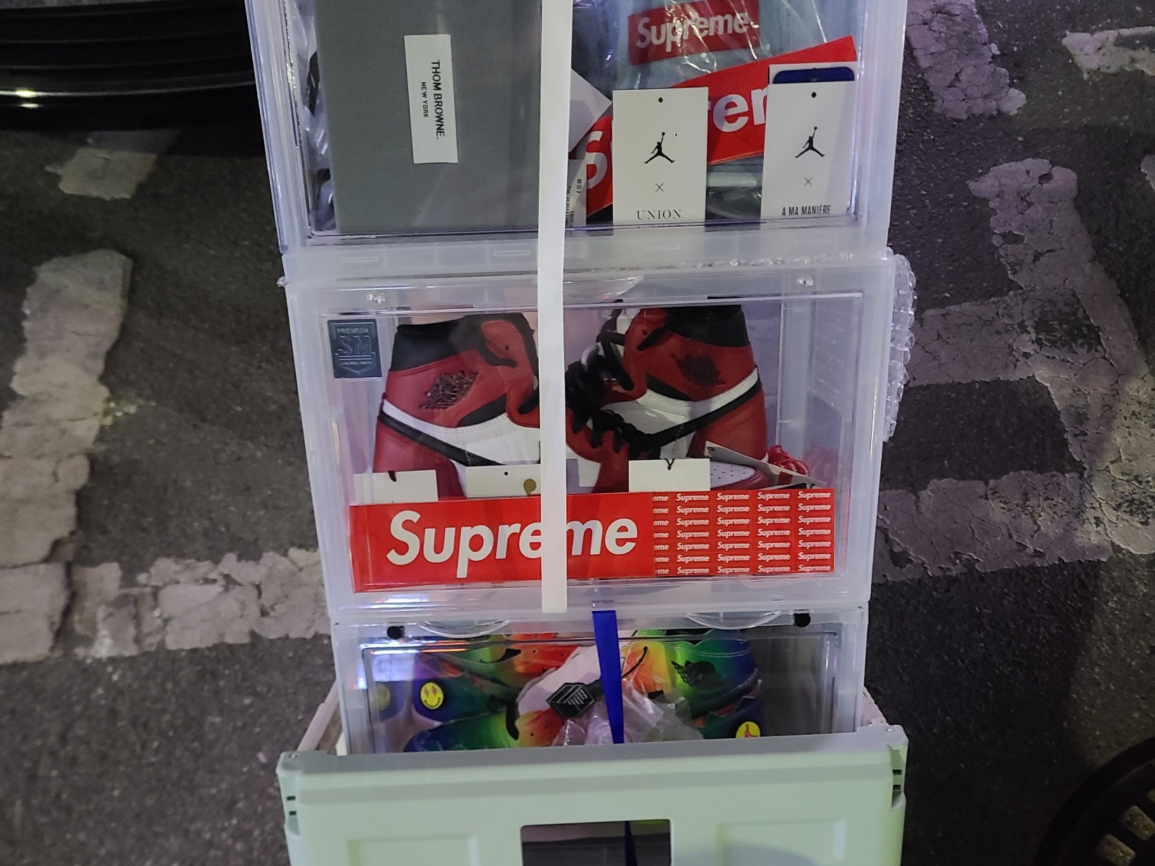 Supreme Denim Camp Cap Washed Blue - 22FW, Jordan 1 Retro High OG Chicago 2015 착용 스타일 - 1