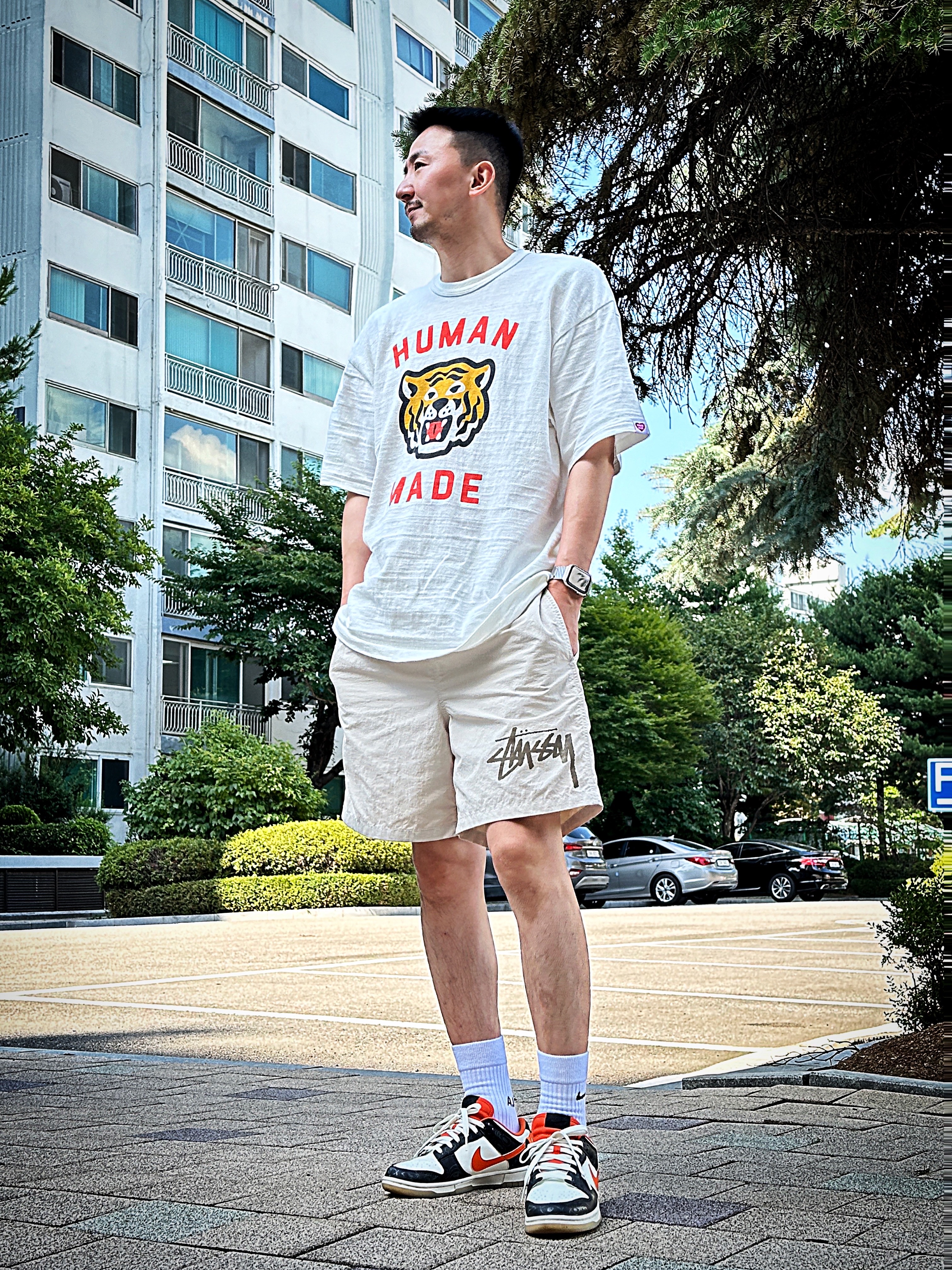 Human Made Graphic T-Shirt #02 White, Stussy x Our Legacy Work Shop Water Shorts Taupe 착용 스타일