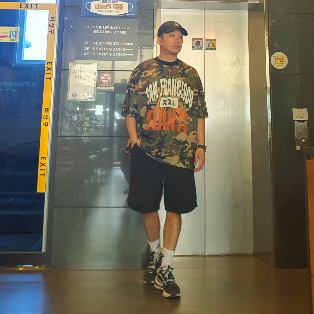 Nike x Sacai VaporWaffle Black White, Nike ACG Trail Cap Black 착용 스타일 - 2