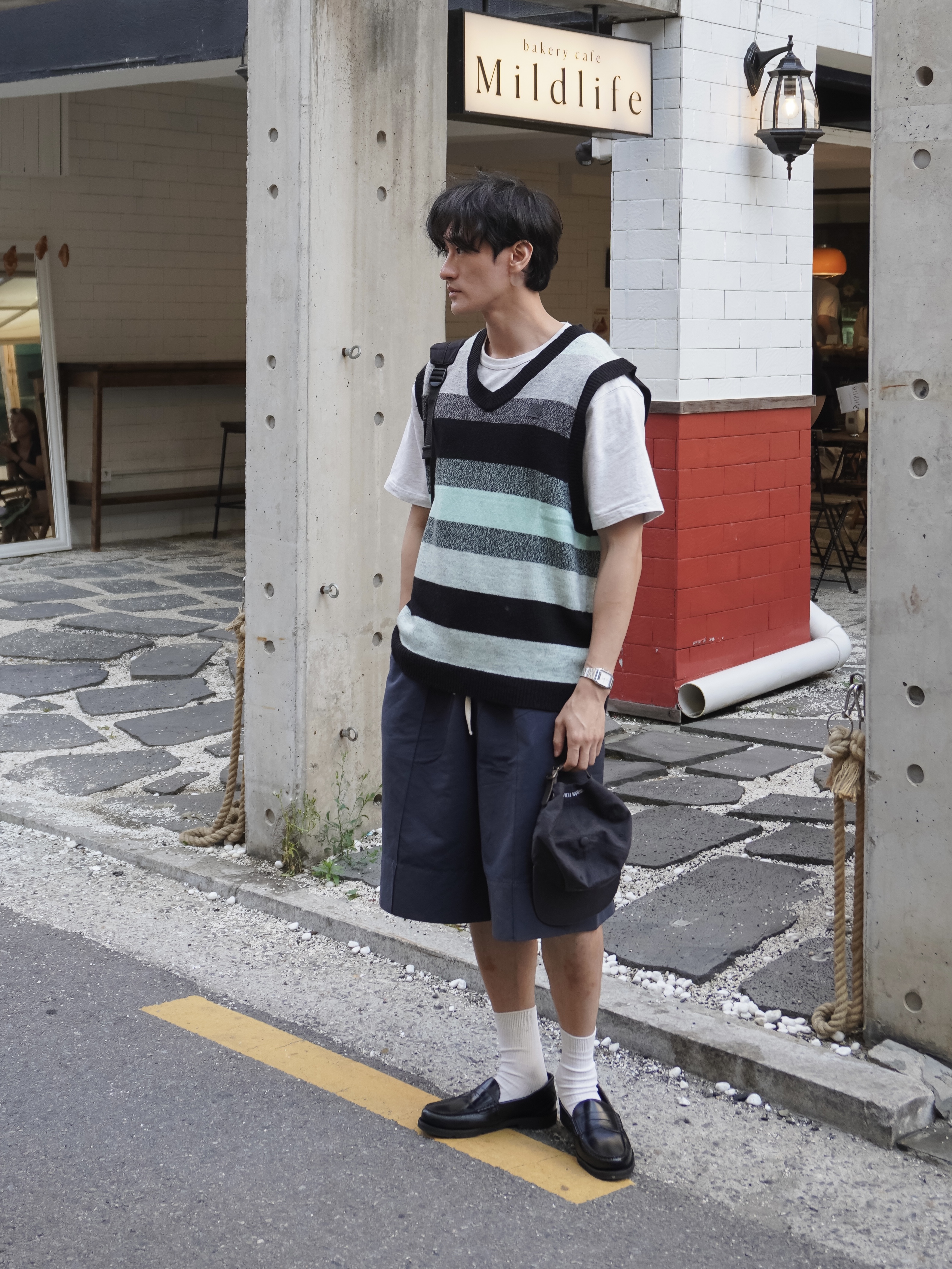 Porter x Comme des Garcons Backpack L Black 착용 스타일 - 3