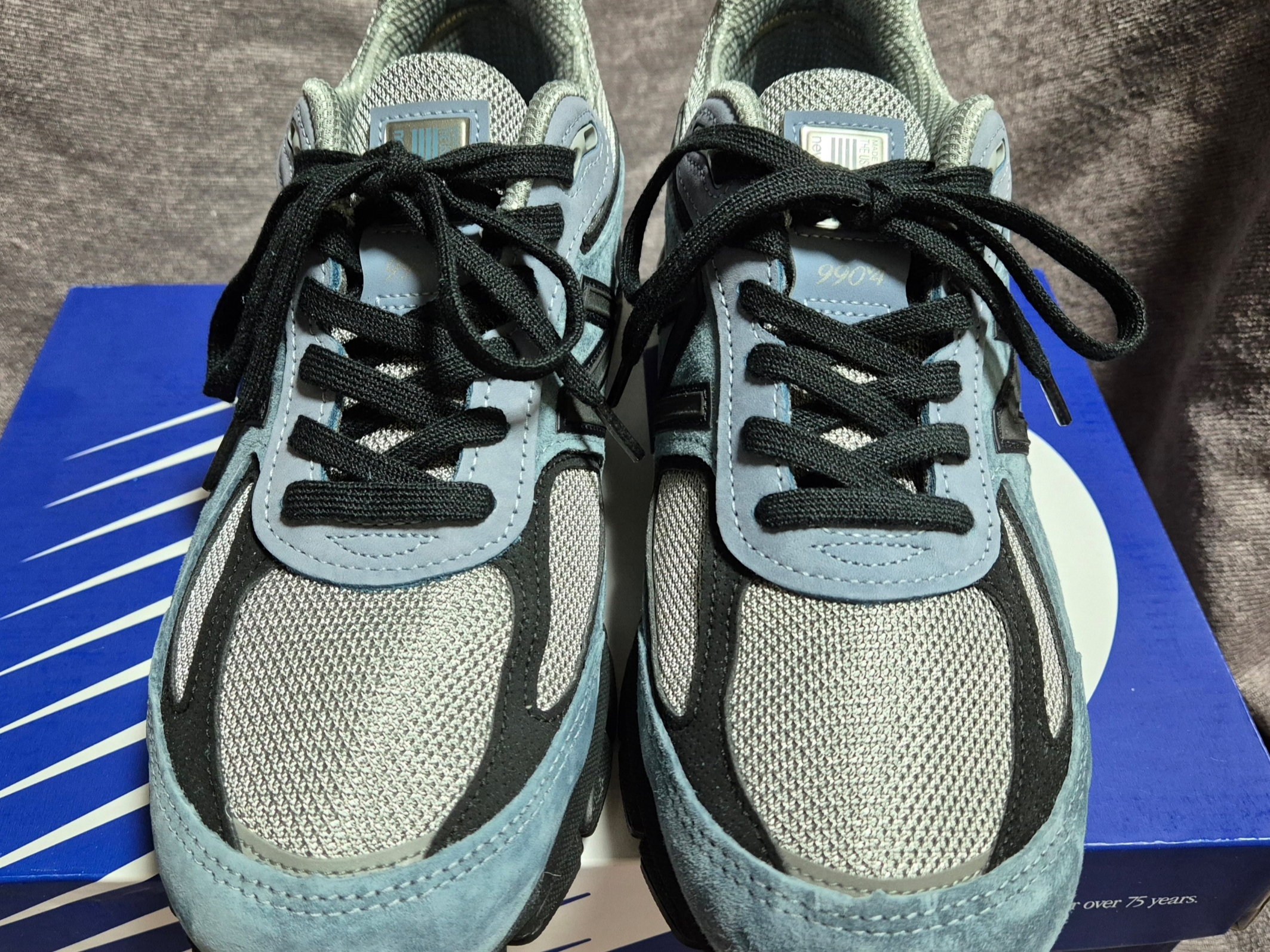 New Balance 990v4 Made in USA Arctic Grey, New Balance 997R Navy Arctic Grey 착용 스타일 - 3