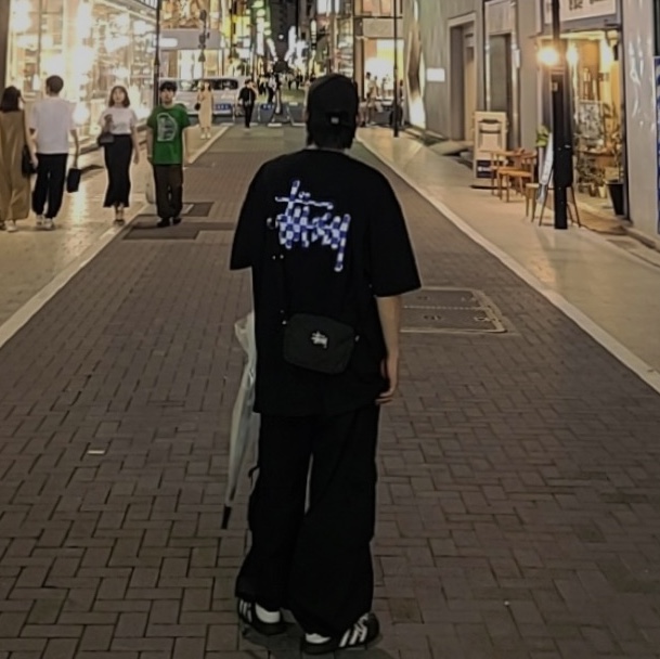 Stussy Checker Stock T-Shirt Black, Stussy Canvas Side Pouch Washed Black 착용 스타일