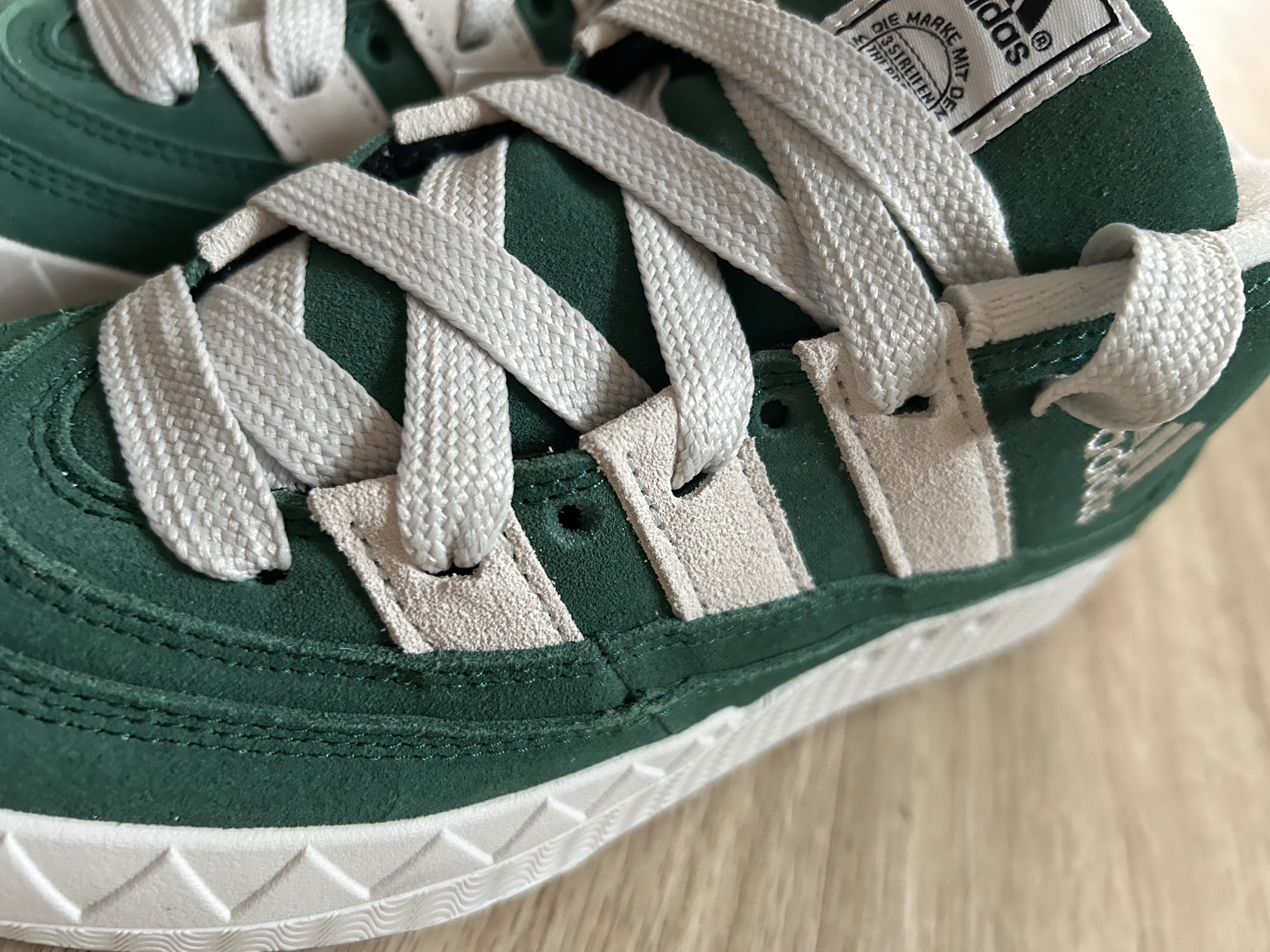 Adidas Adimatic Mid Collegiate Green 착용 스타일