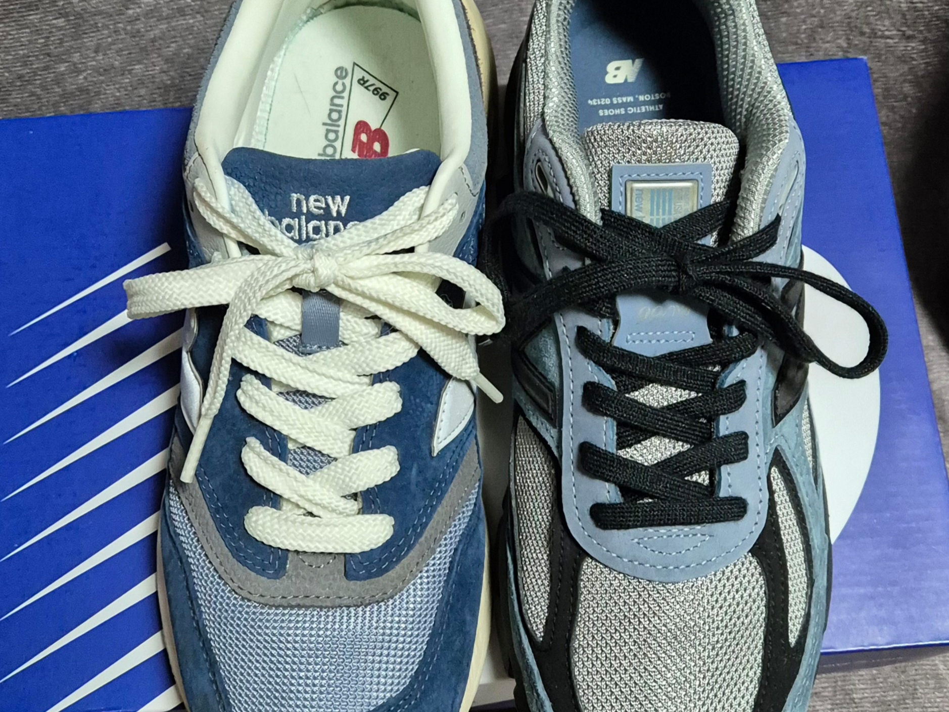 New Balance 990v4 Made in USA Arctic Grey, New Balance 997R Navy Arctic Grey 착용 스타일 - 4