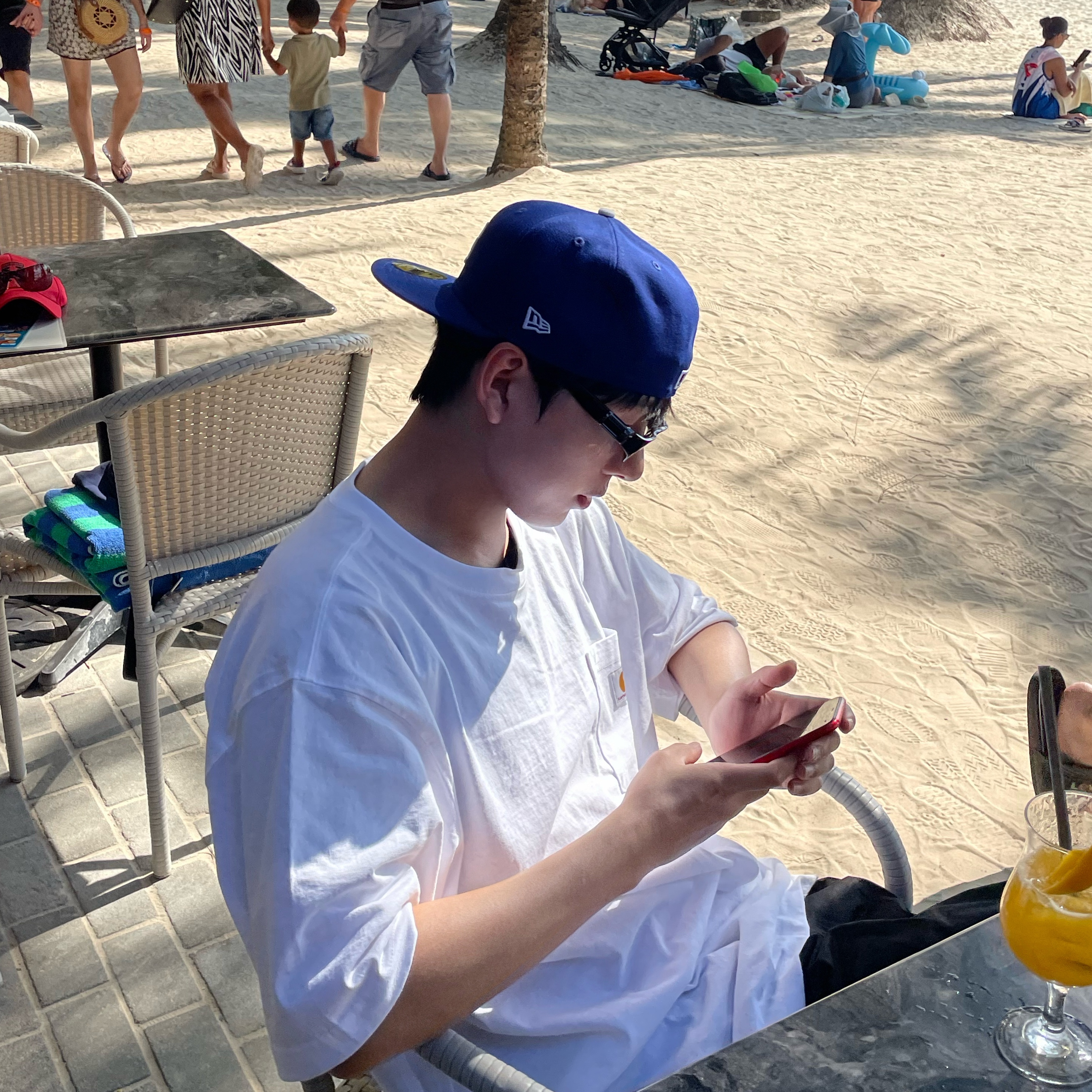 New Era 59Fifty MLB Seoul Series LA Dodgers Dark Royal, Carhartt Loose Fit Heavyweight Regular Short Sleeve Pocket T-Shirt White 착용 스타일