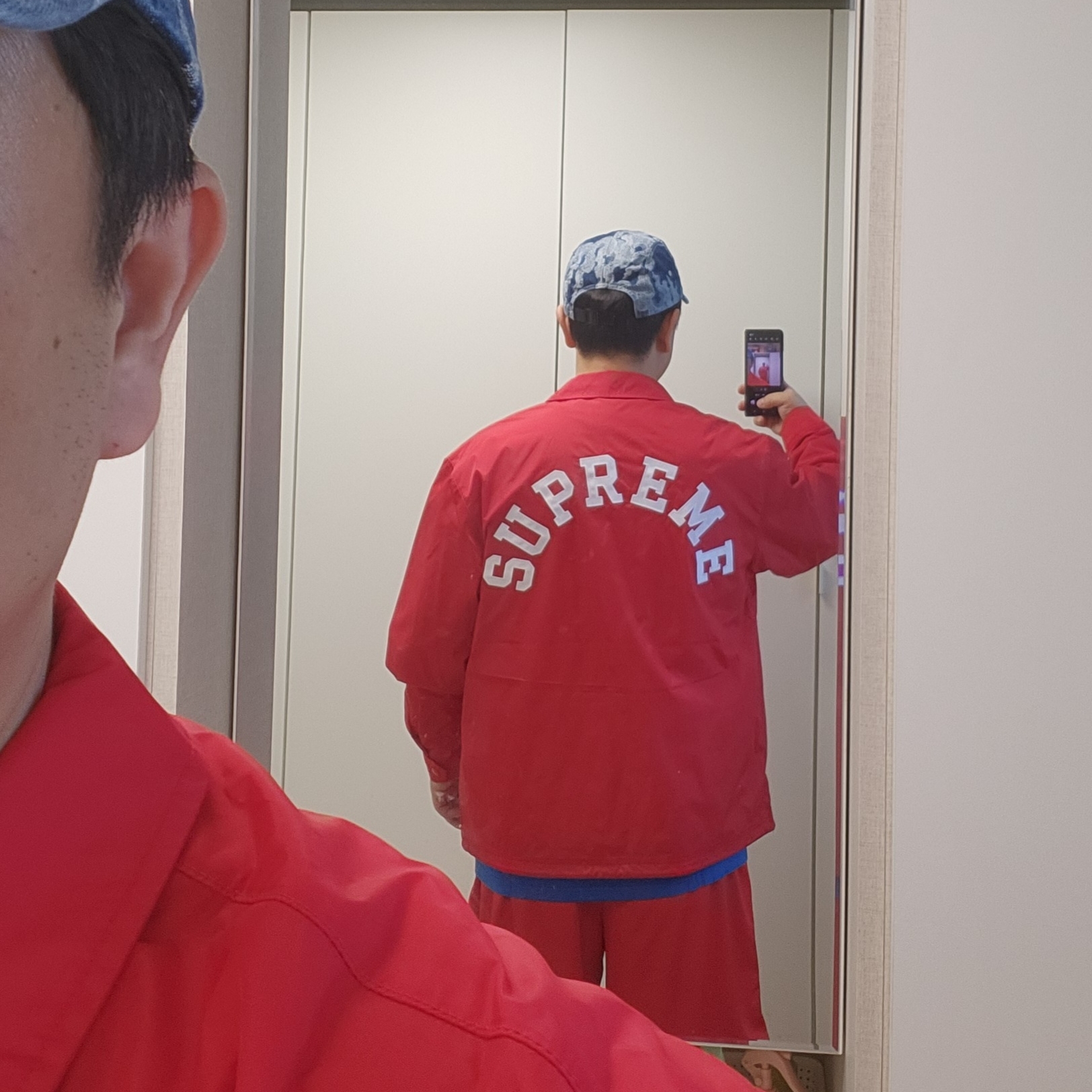 Supreme x Champion Mesh Short Red - 24SS, Supreme x Champion Coaches Jacket Red - 24SS 착용 스타일 - 6