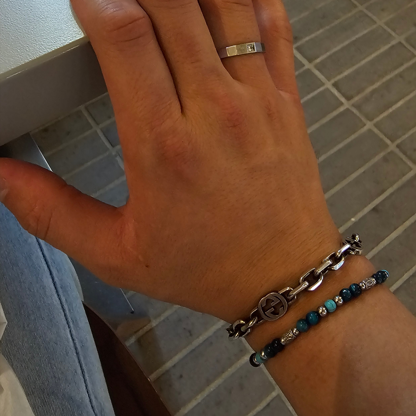 Gucci Interlocking G Bracelet Silver, Scudo Karen Beads Bracelet Ocean Blue 착용 스타일
