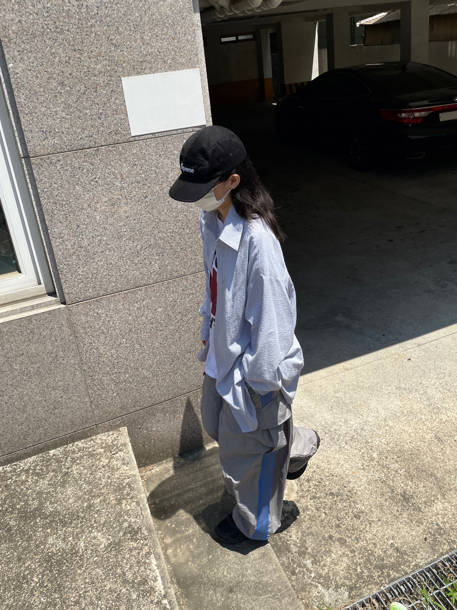 Asics Jog 100 S Black - 2E Wide, Supreme Washed Chino Twill Camp Cap Black - 24SS 착용 스타일 - 4