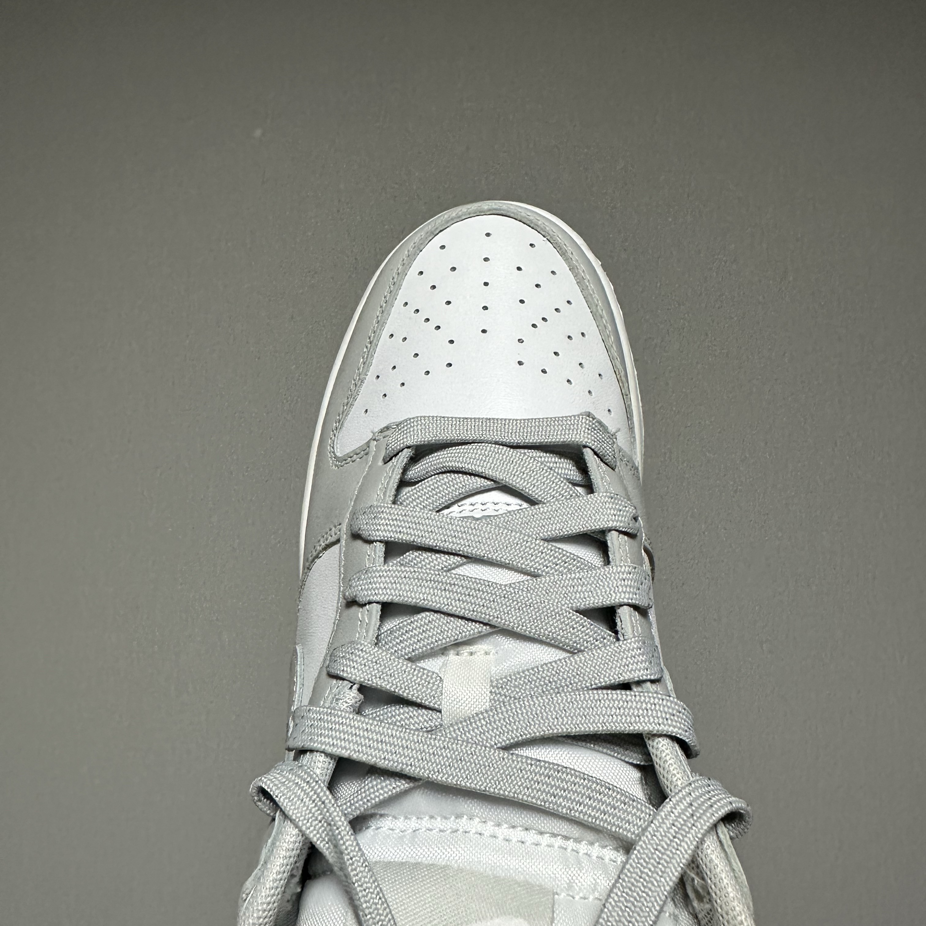 Nike Dunk Low Retro Grey Fog 착용 스타일 - 2