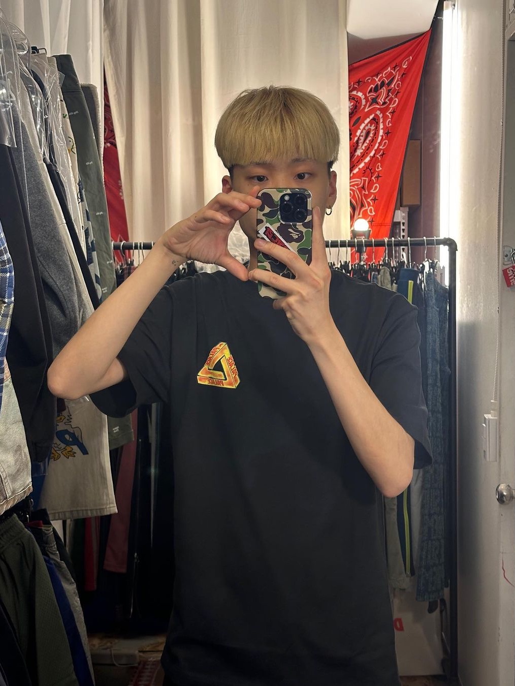 Palace Heat Sensi T-Shirt Black - 24SS, Palace Heat Sensi T-Shirt White - 24SS 착용 스타일 - 3