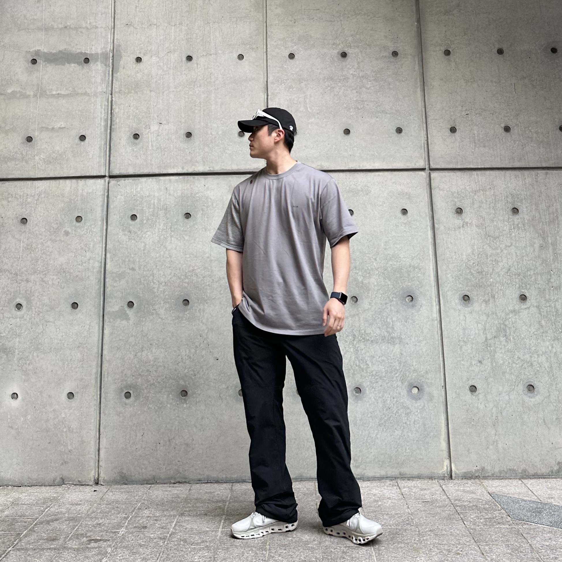 On Running x Post Archive Faction (Paf) Cloudmonster 2 Moondust Chalk 착용 스타일 - 7