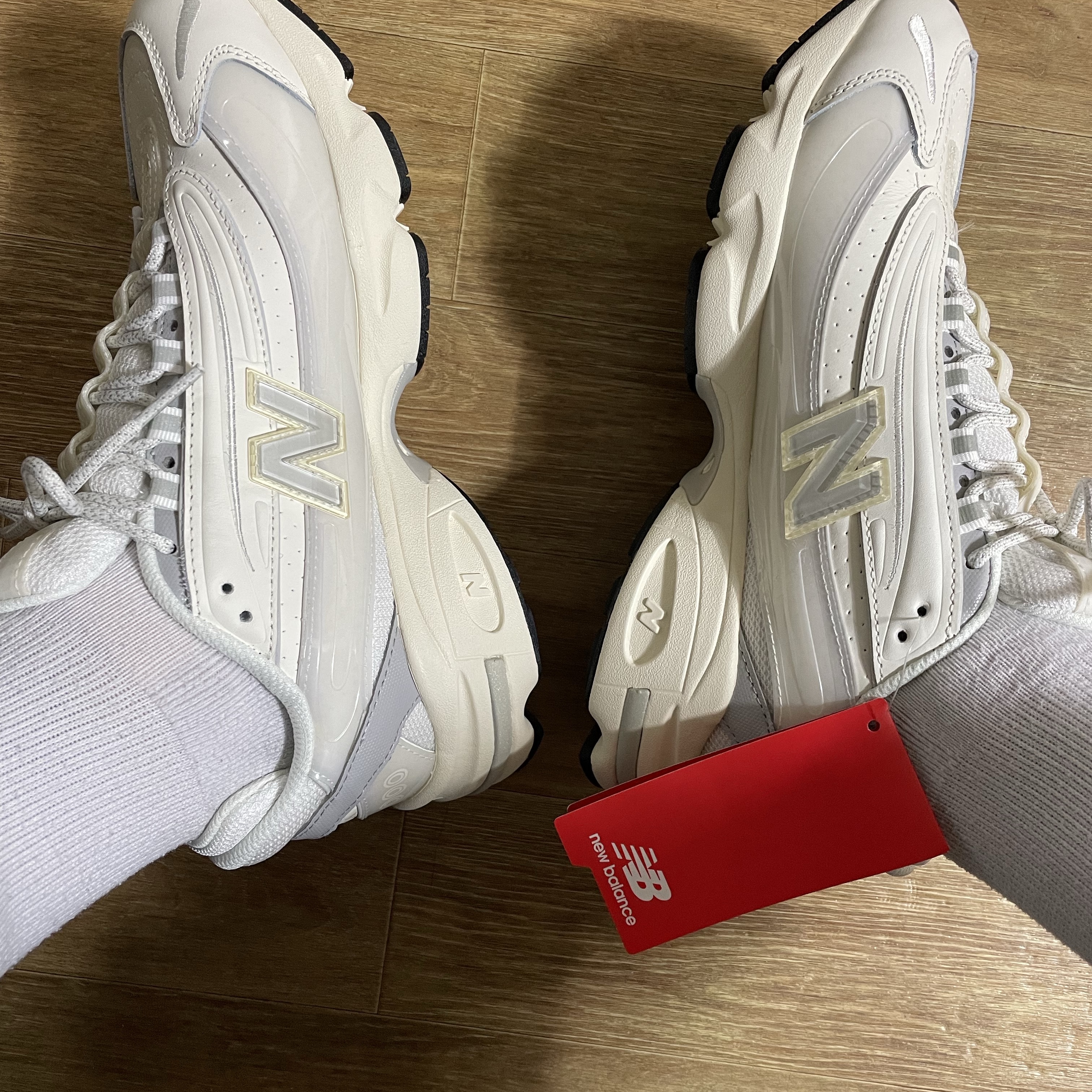 New Balance x Aime Leon Dore 1000 White 착용 스타일 - 2