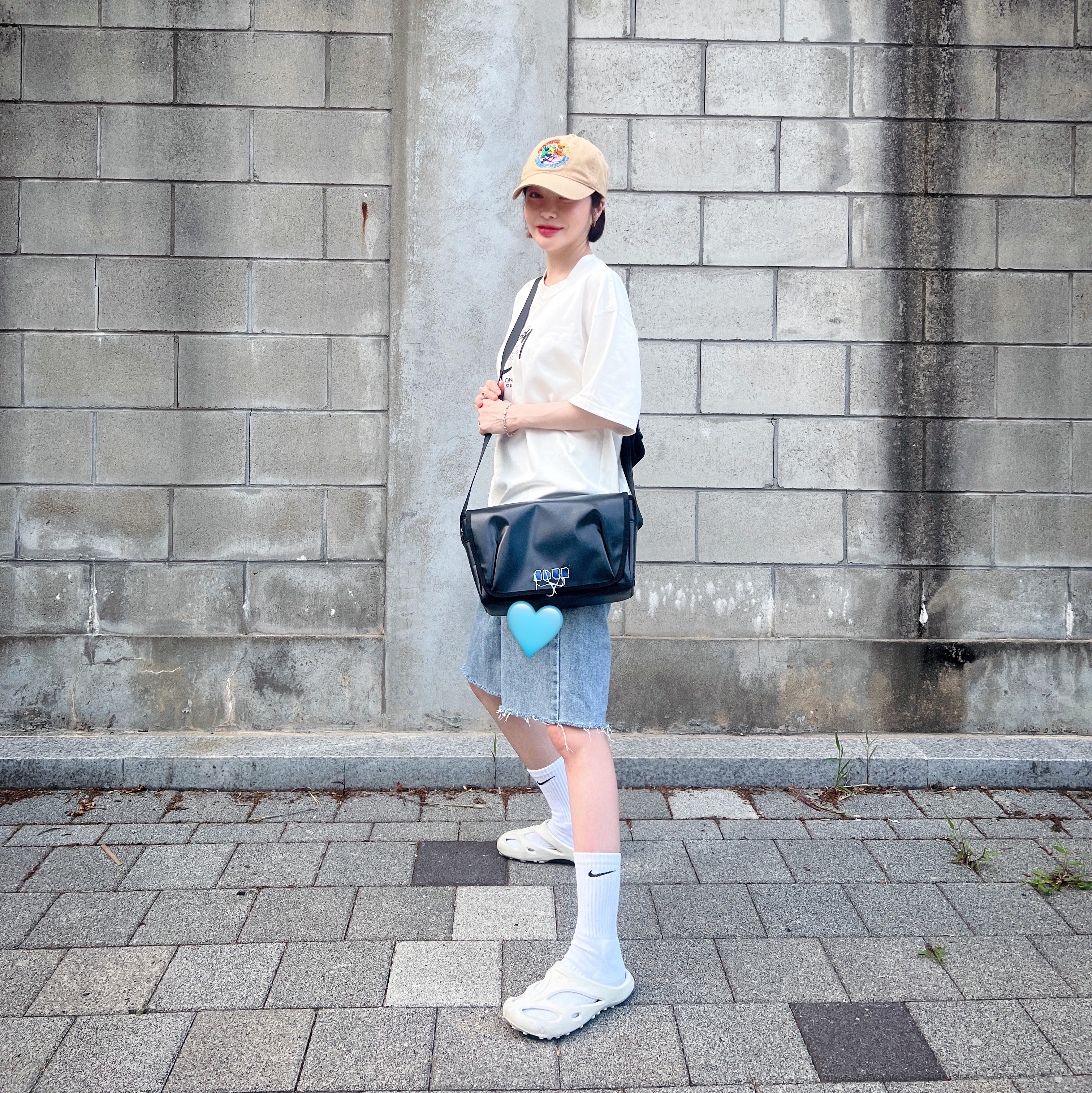 Nike x Stussy WT T-Shirt White - Asia, Ader Error Trace Admore Crossbody Bag Black 착용 스타일