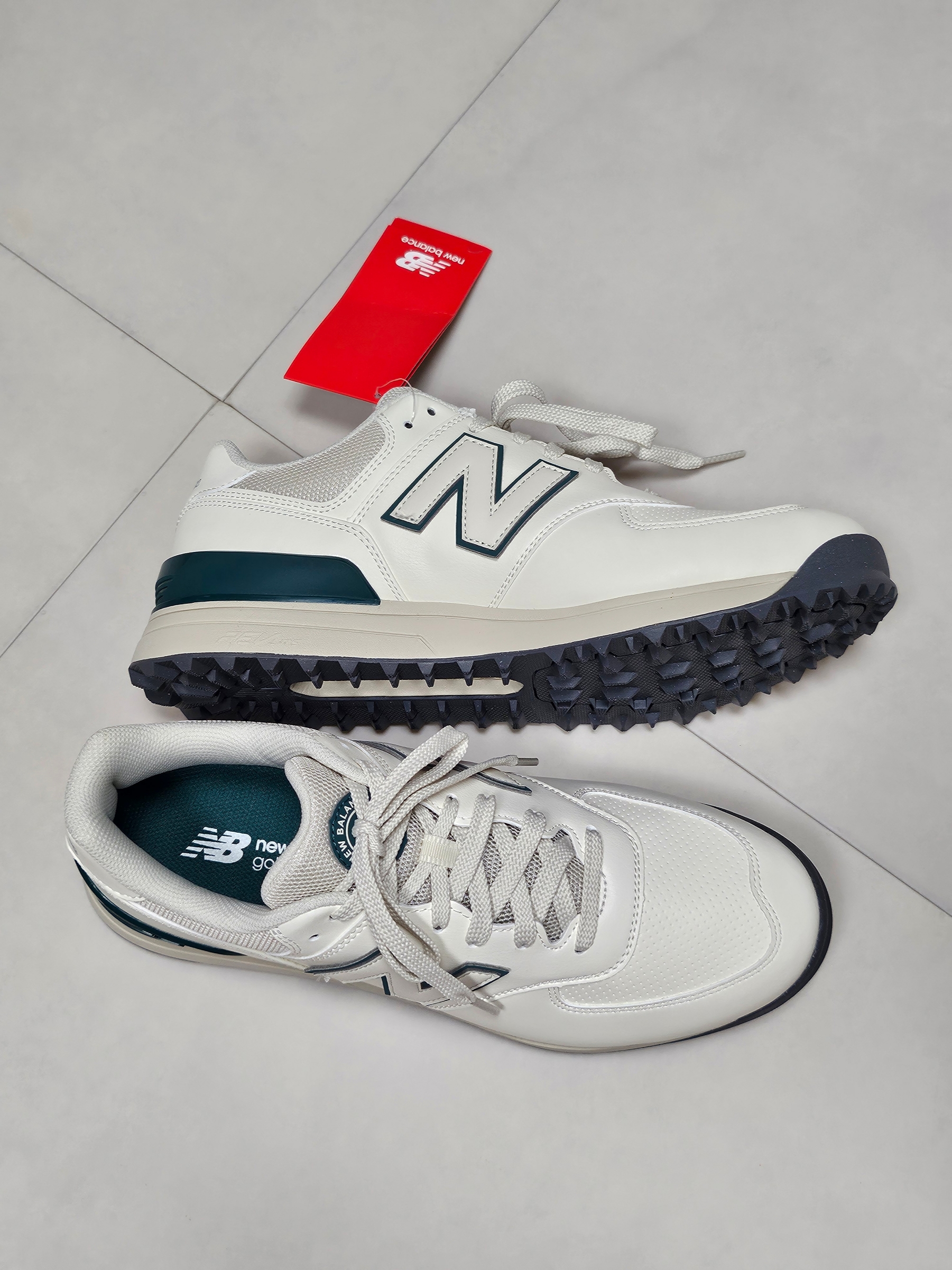 New Balance Golf 574 White Green 착용 스타일 - 2