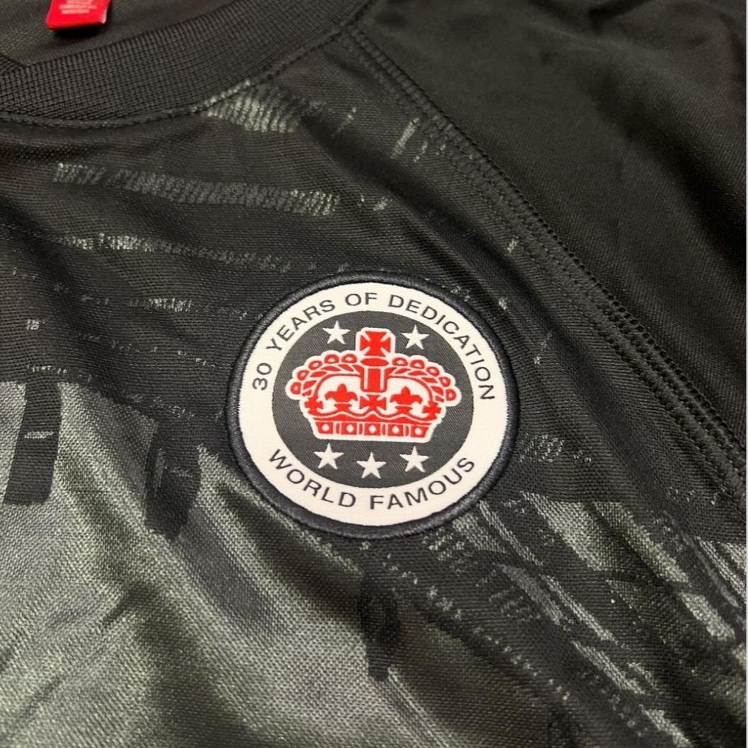 Supreme Jacquard Soccer Jersey Blue - 24SS, Supreme Jacquard Soccer Jersey Black - 24SS 착용 스타일 - 3