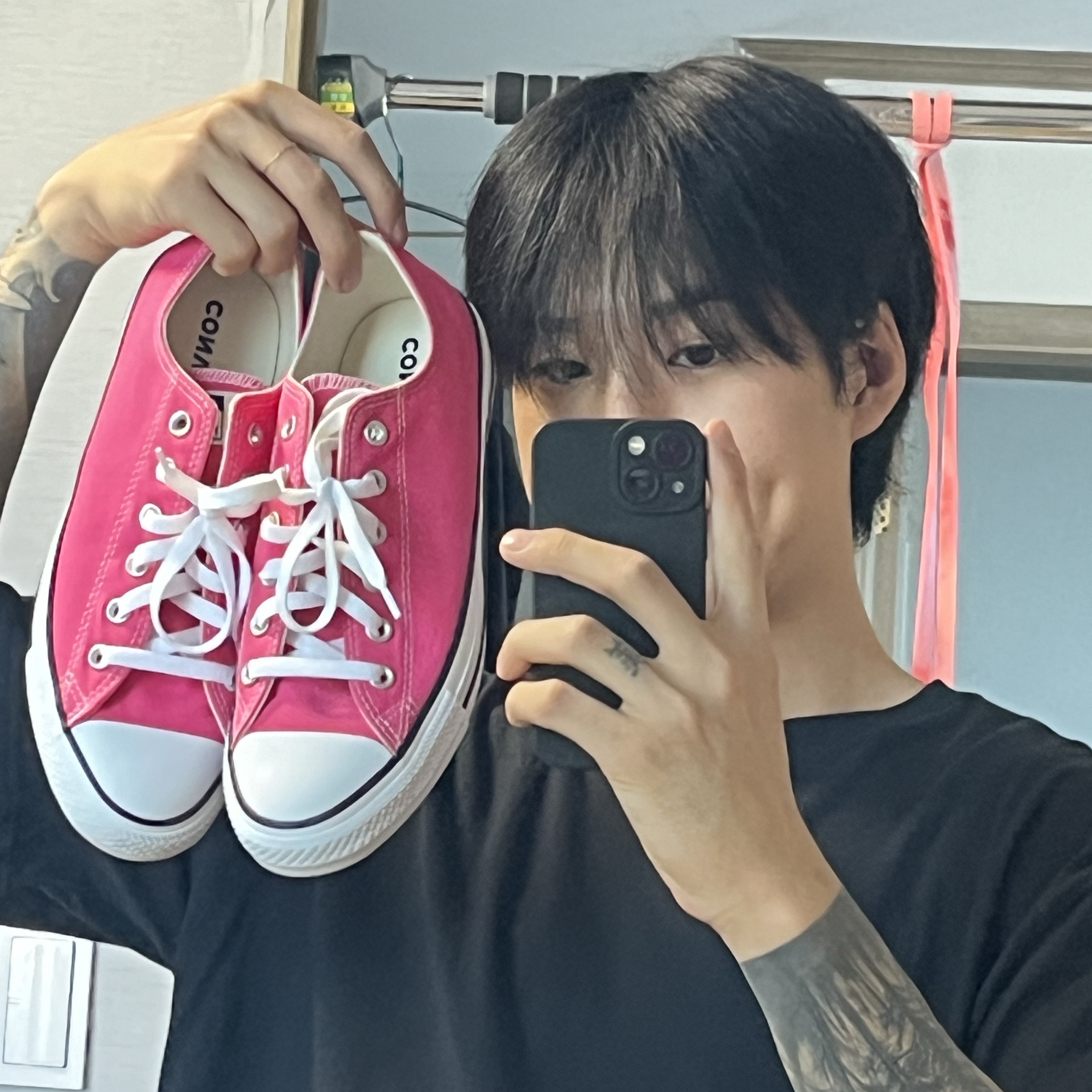 Converse Chuck Taylor All Star Ox Hyper Pink 착용 스타일