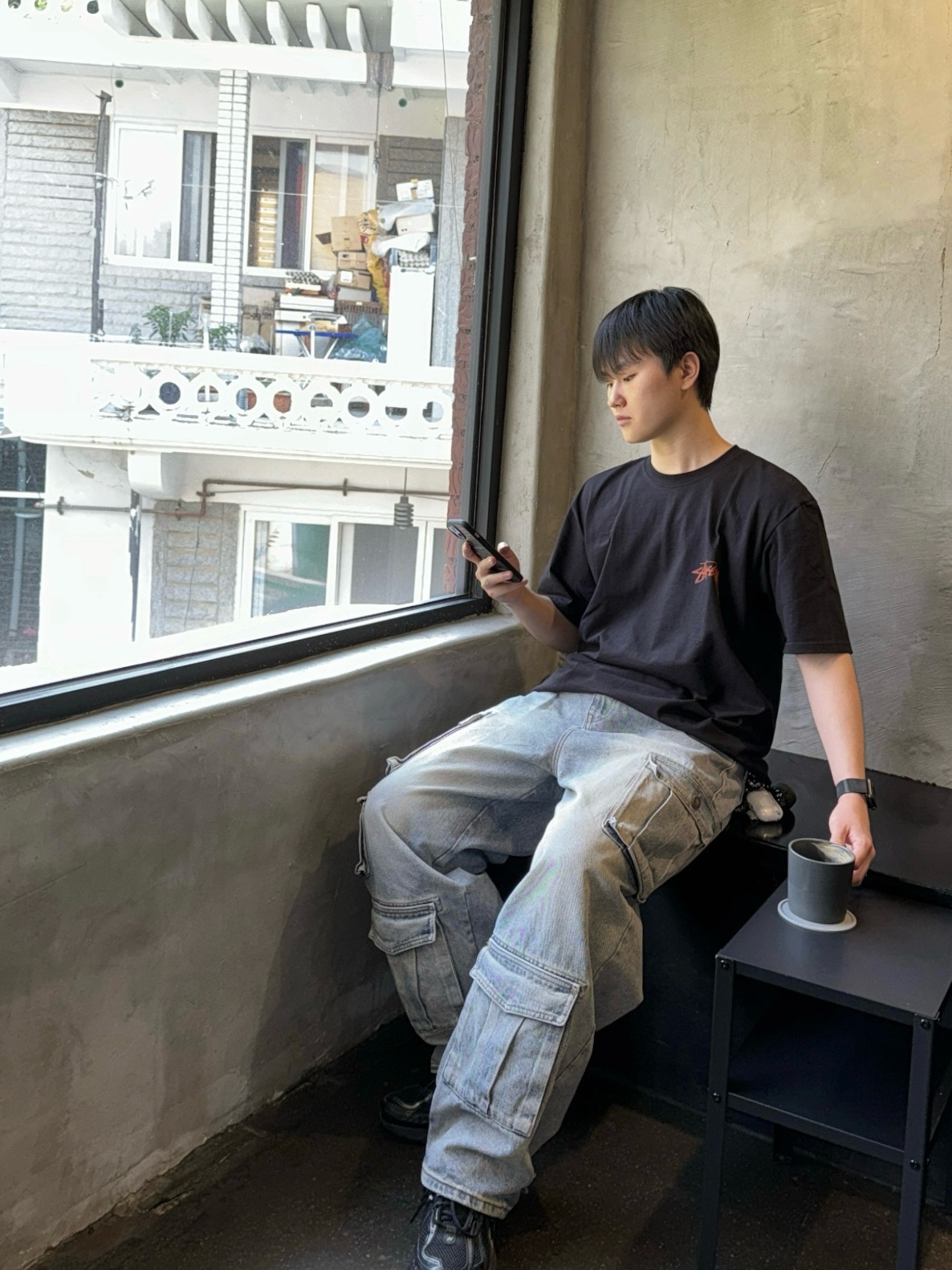 Stussy Shells T-Shirt Black, New Balance 1906R Black Silver Metallic 착용 스타일 - 2