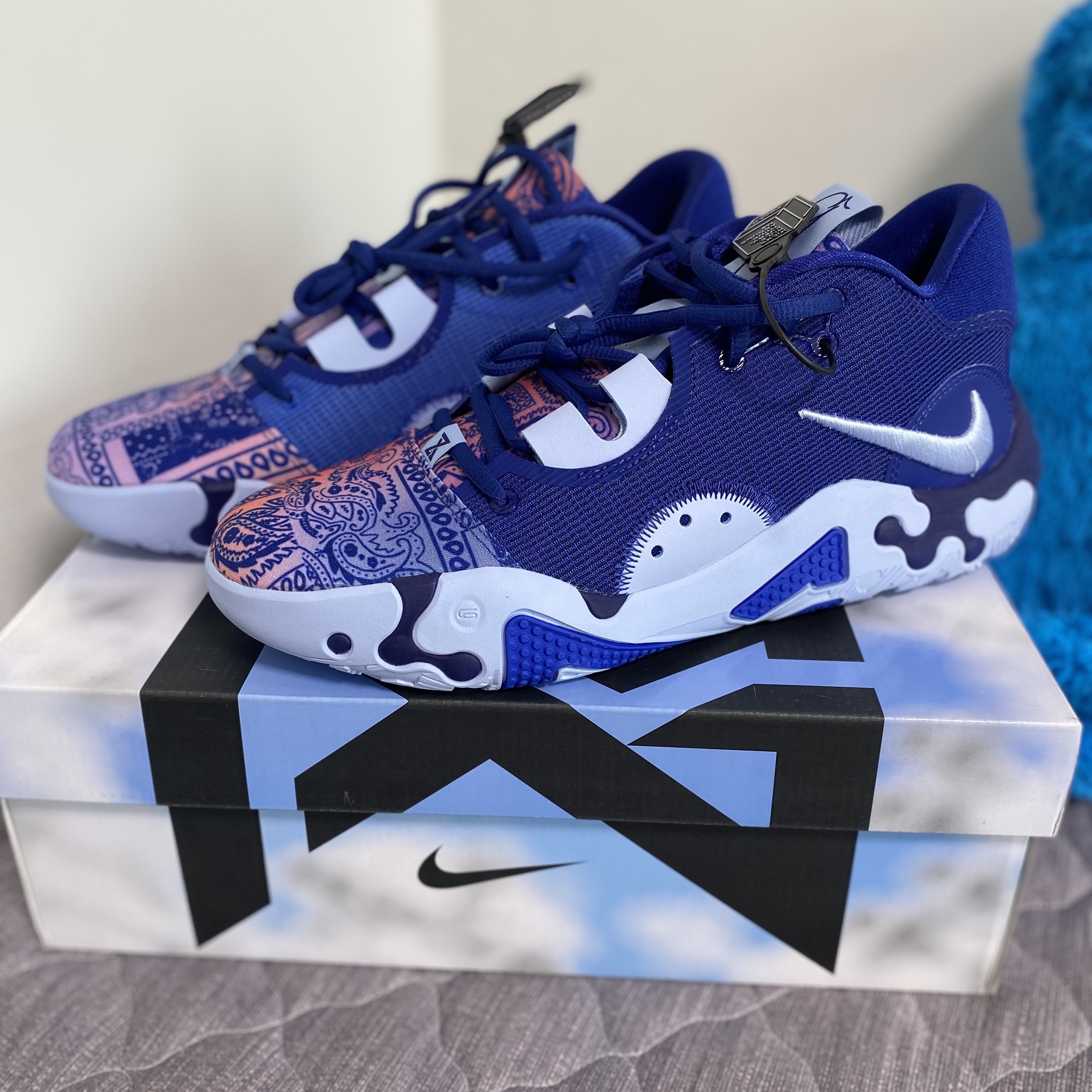 Nike PG 6 EP Hyper Royal Light Marine, Nike Kobe 6 Protro Reverse 착용 스타일 - 4