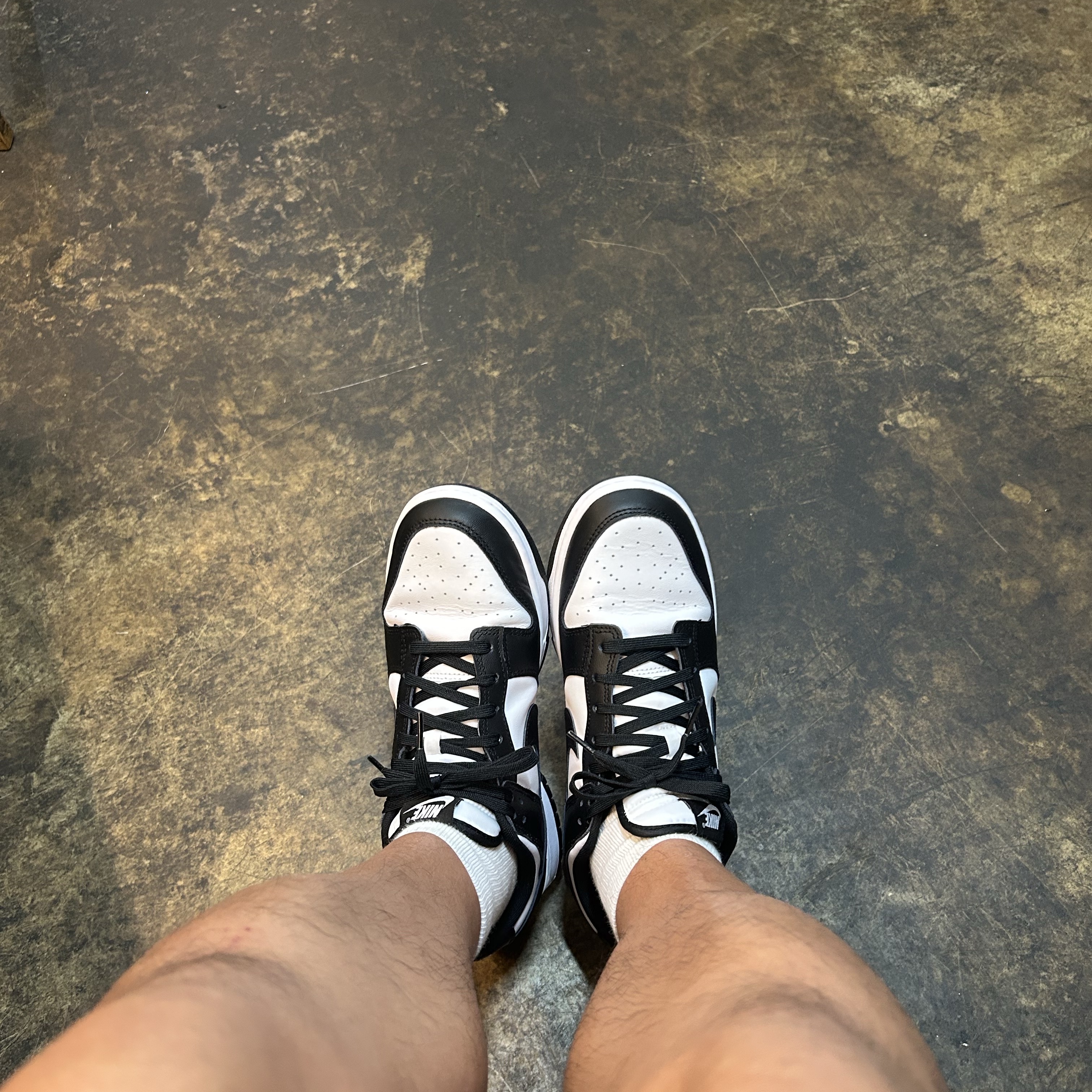 Nike Dunk Low Retro Black 착용 스타일