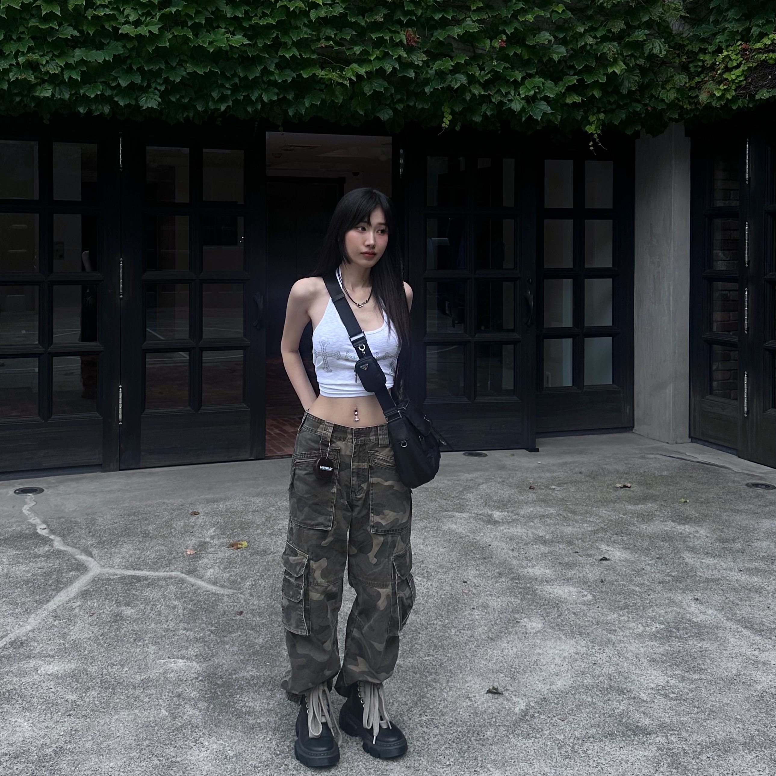 Dr. Martens x Rick Owens 1460 DMXL Jumbo Lace Boots Black, Sentiments No.350 Necklace Silver 착용 스타일 - 1